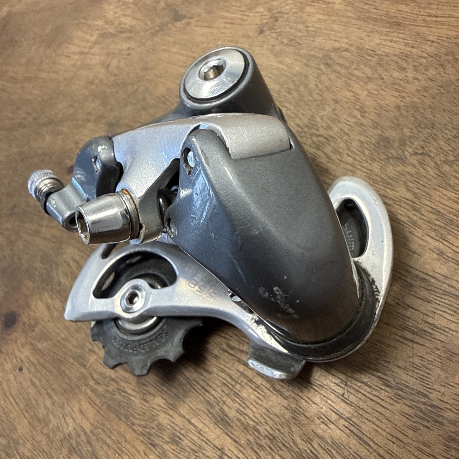 Shimano Ultegra 600 Tri Color RD-6401 8 Speed Short Cage Rear Derailleur