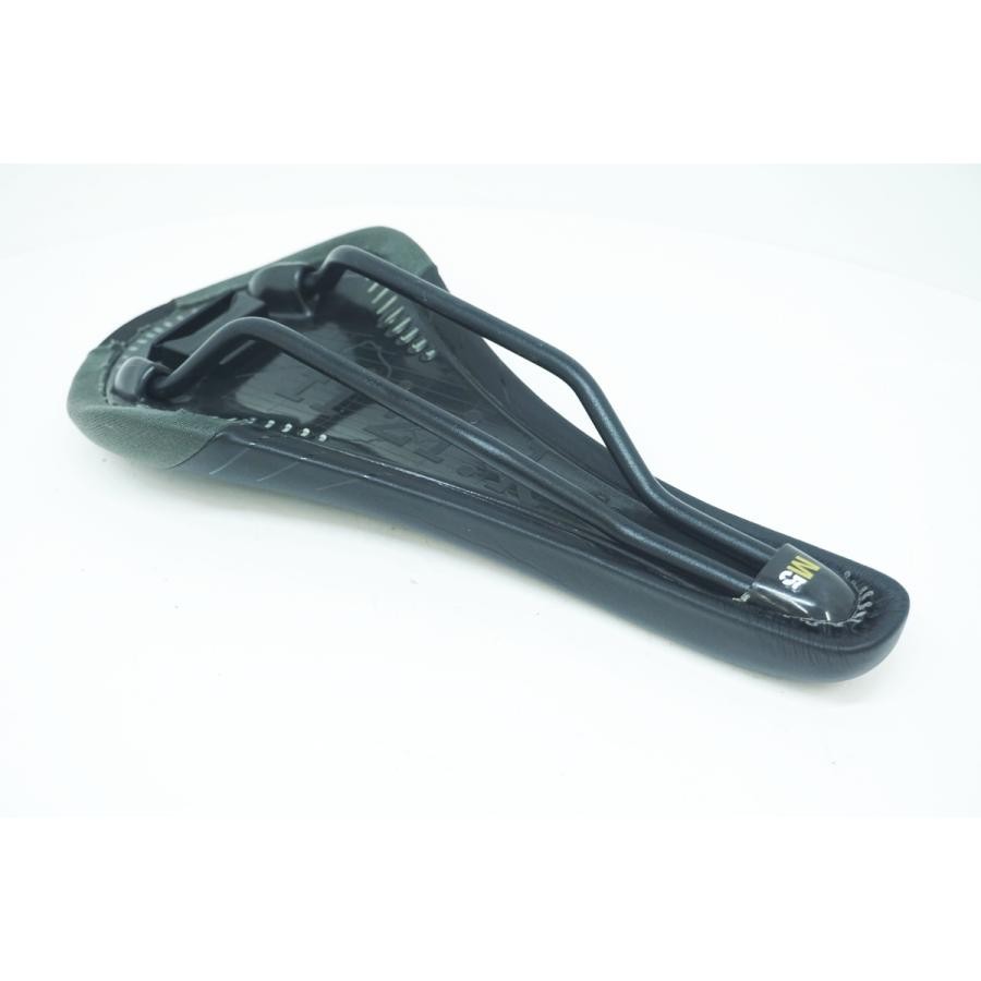 FIZIK GOBI M5 Saddle / Osaka Mihara Kita Inter