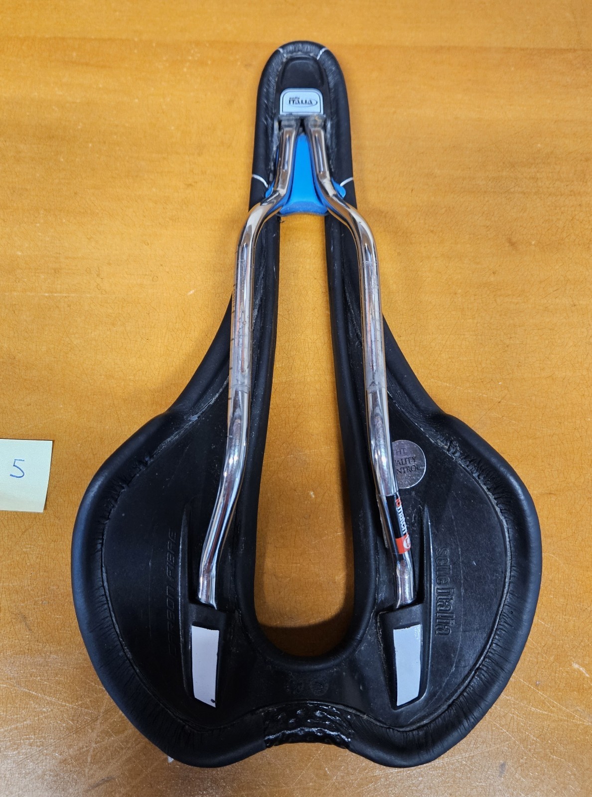 Selle Italia SLR Superflow Ti316 (titanium) L3 275mm X 145mm Saddle – Excellent