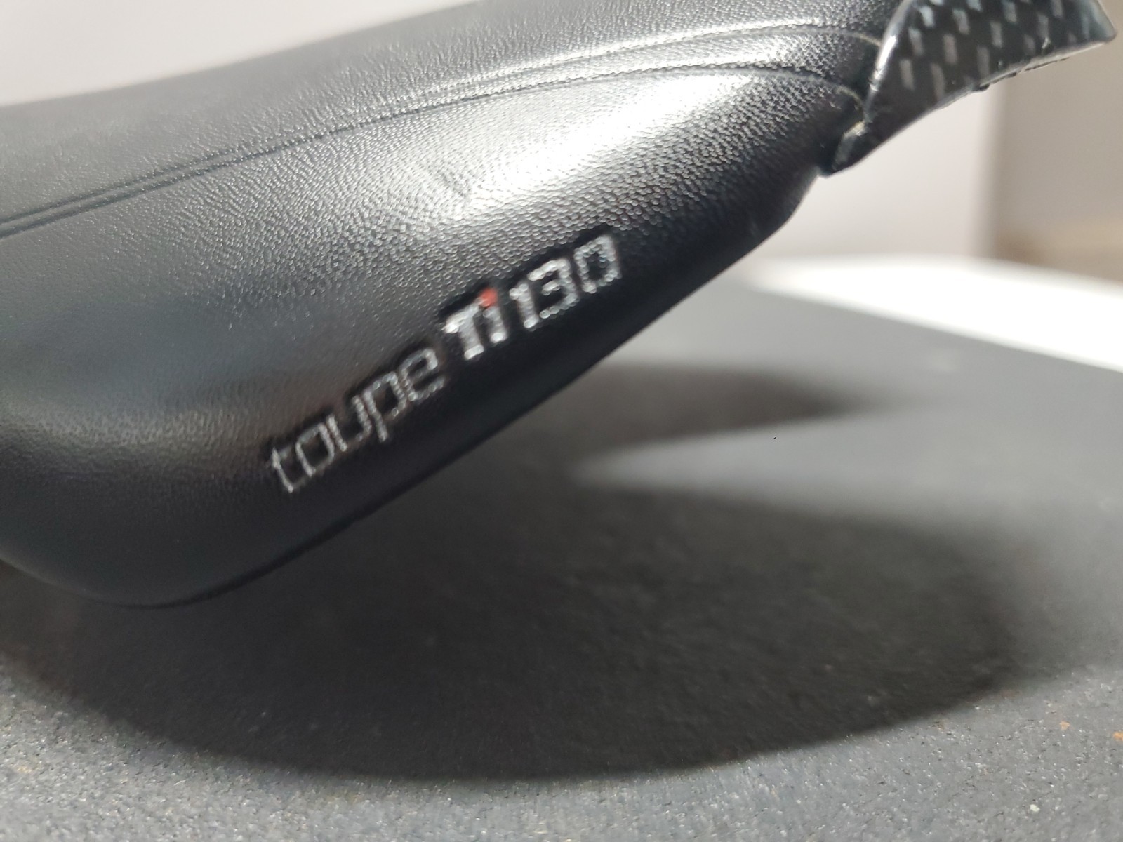 Specialized Toupe T1-130 Road Bike Racing Saddle Black Cutout Design 163g