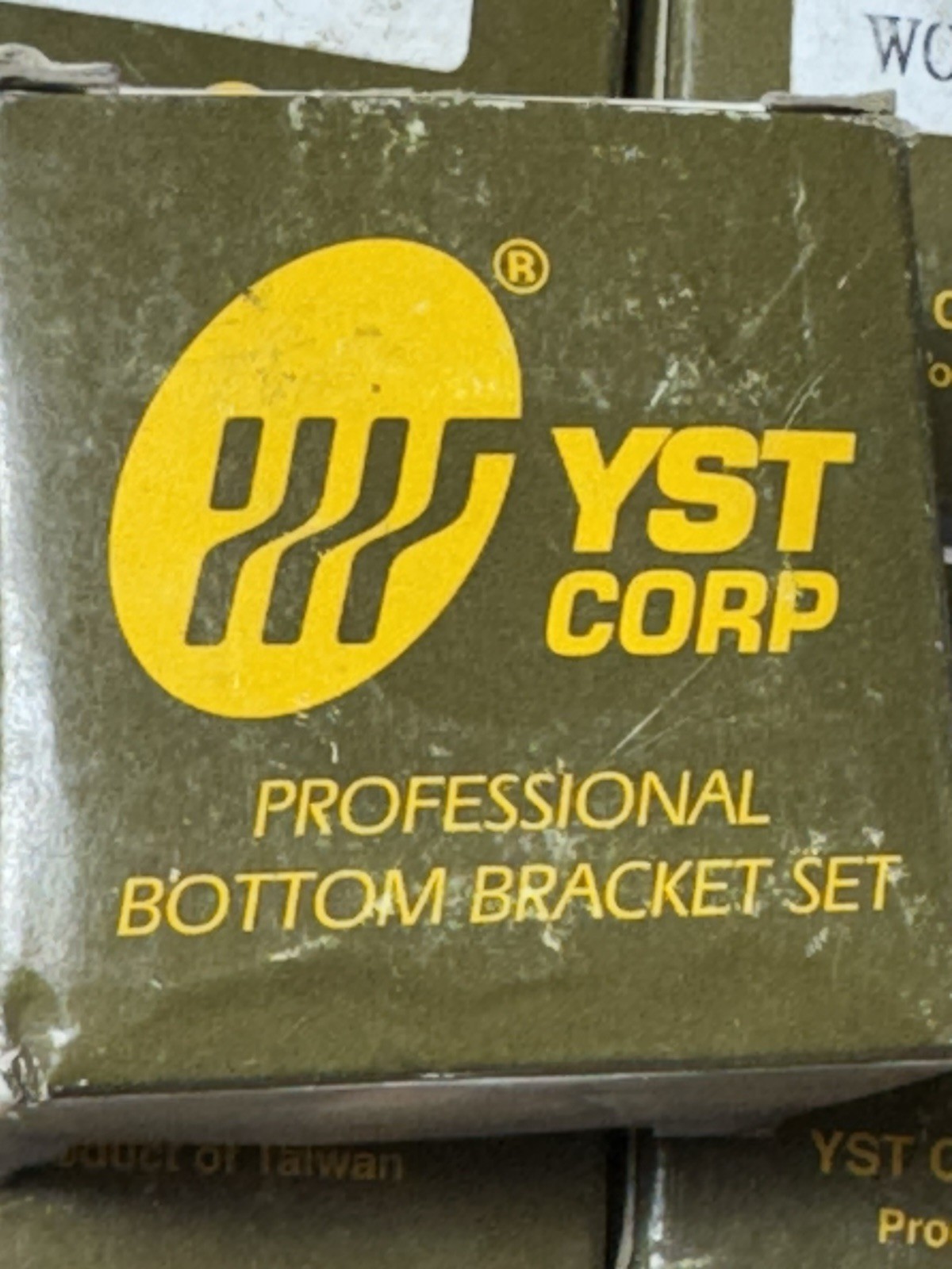 13 QTY – YST 1265Z Worksman Chrome Bicycle Bottom Bracket Set FNFP LOT