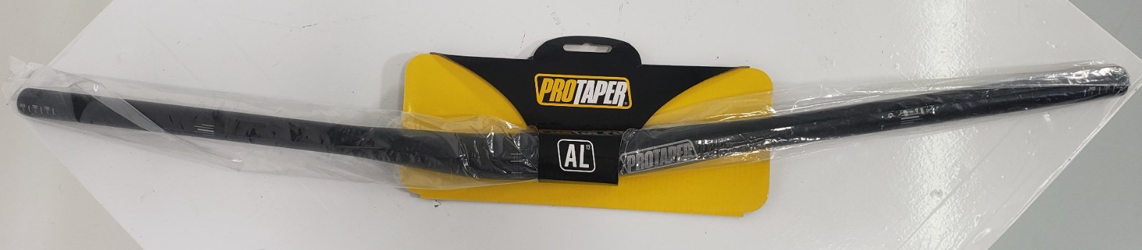 New ProTaper Aluminum 35mm x 810mm 1/2″ Riser Bar– Black/Stealth 301-36810-C101