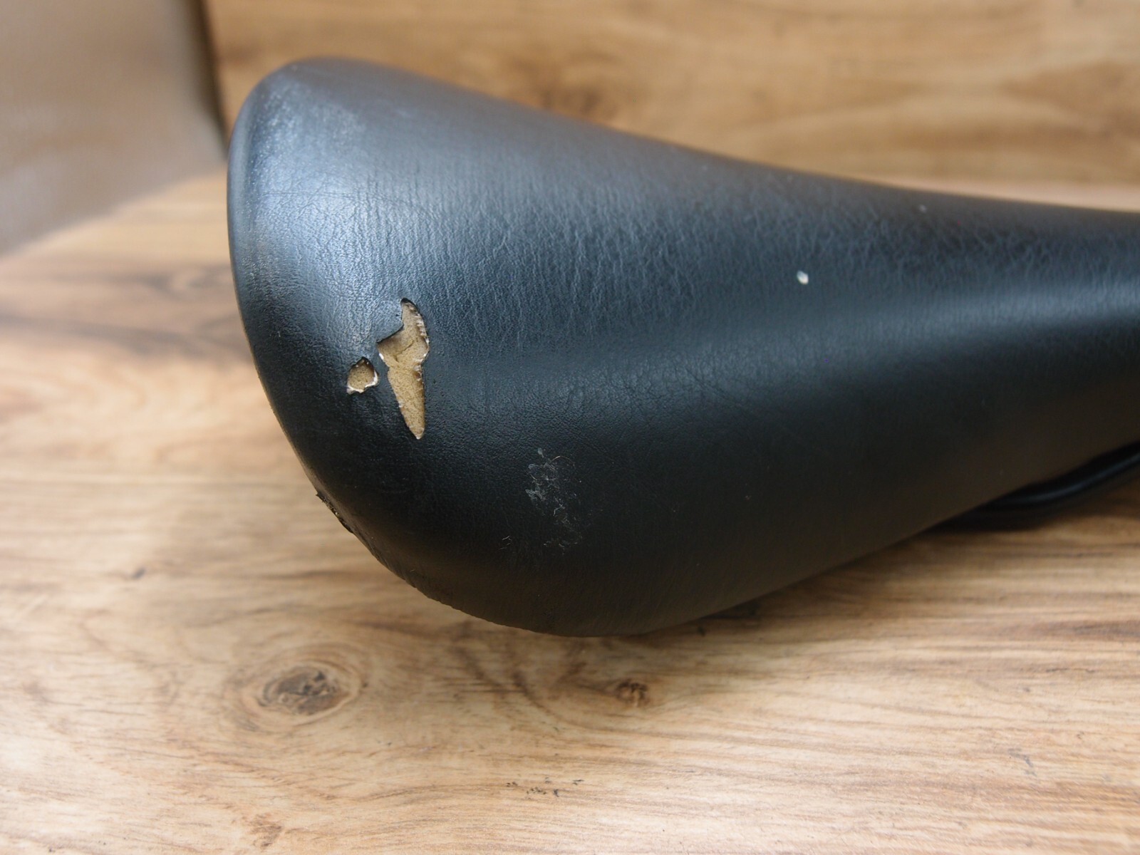 1990 MTB saddle Cycletech by Velo VML-244 made in Italy seat