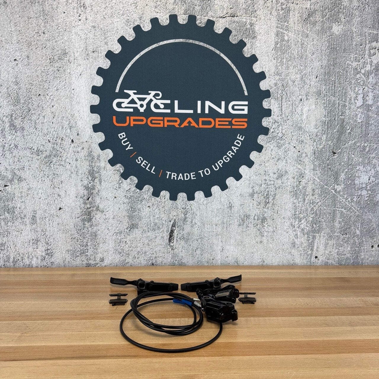 Low Mile! SRAM Motive Silver Post Mount MTB Hydraulic Brakeset 559g