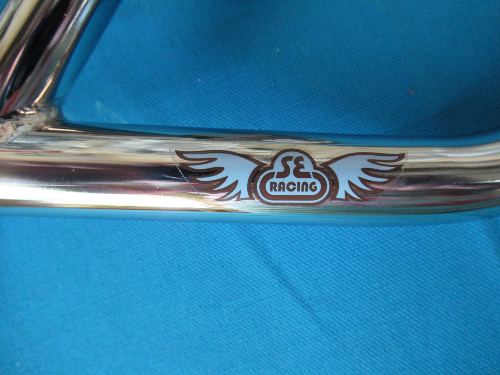 SE Racing BMX Bicycle Power Wing Cruiser Handlebar in Chrome – New