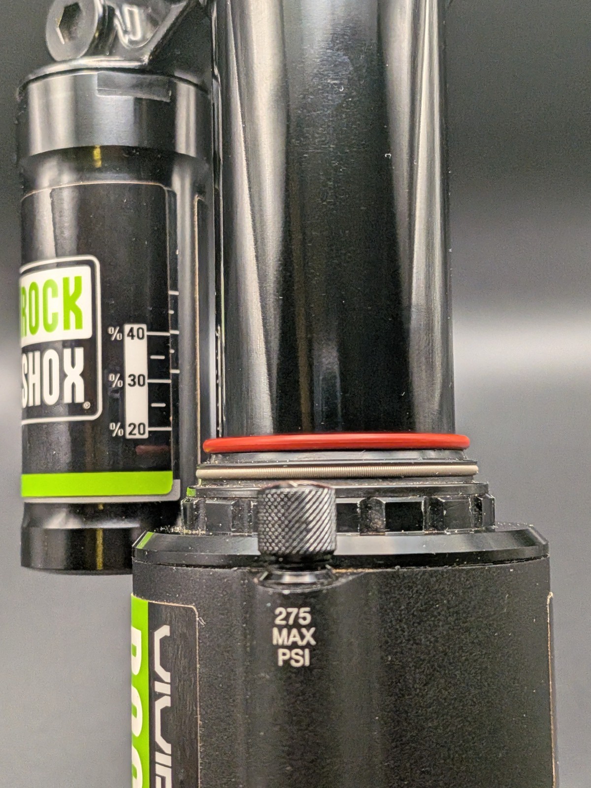 RockShox Vivid Air R2C Rear Shock – 216x63mm (M/M Tune) – Tested!