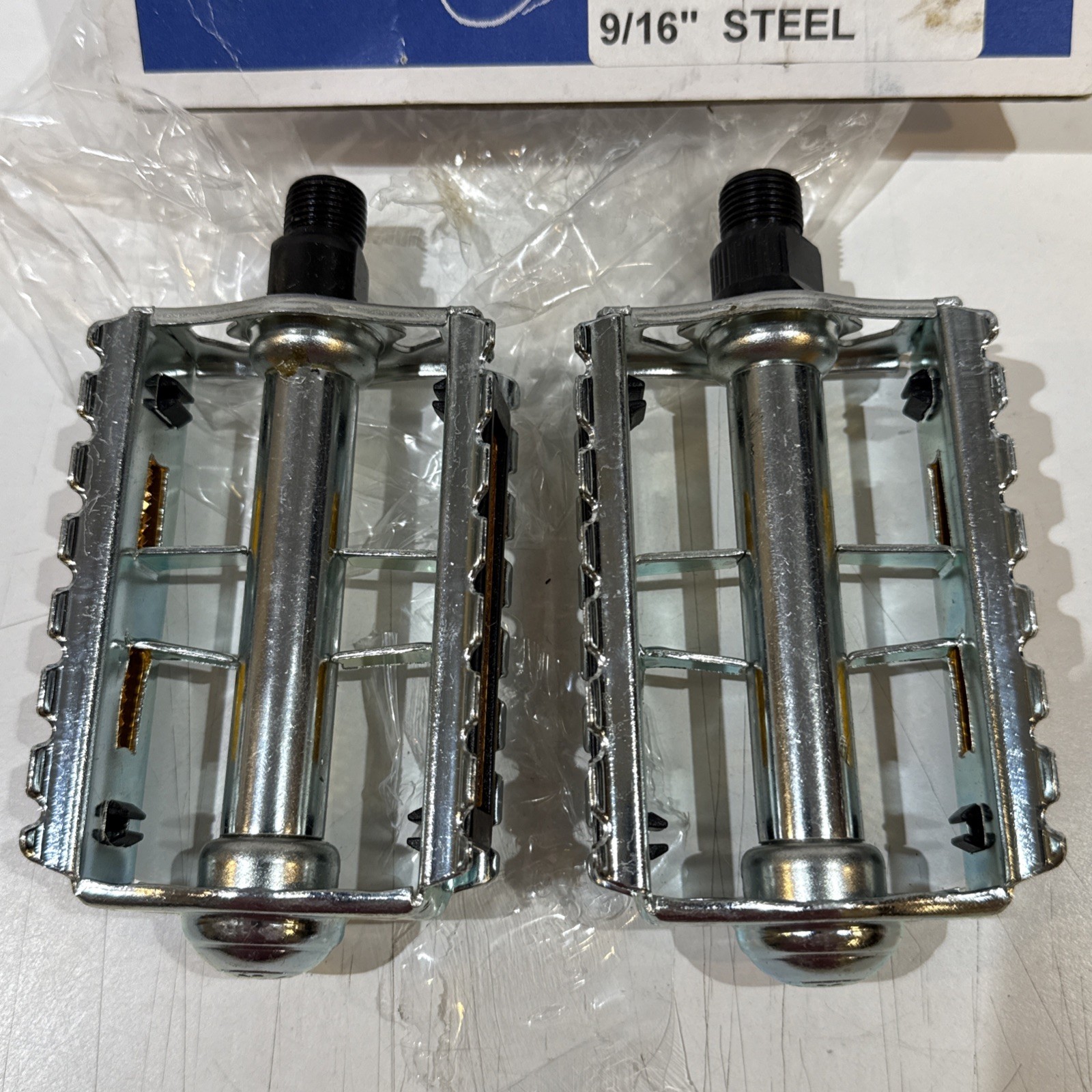 Vintage Cyclists’ Choice Steel Rat Trap Pedals 9/16″ w/ Reflectors 655-432 NOS