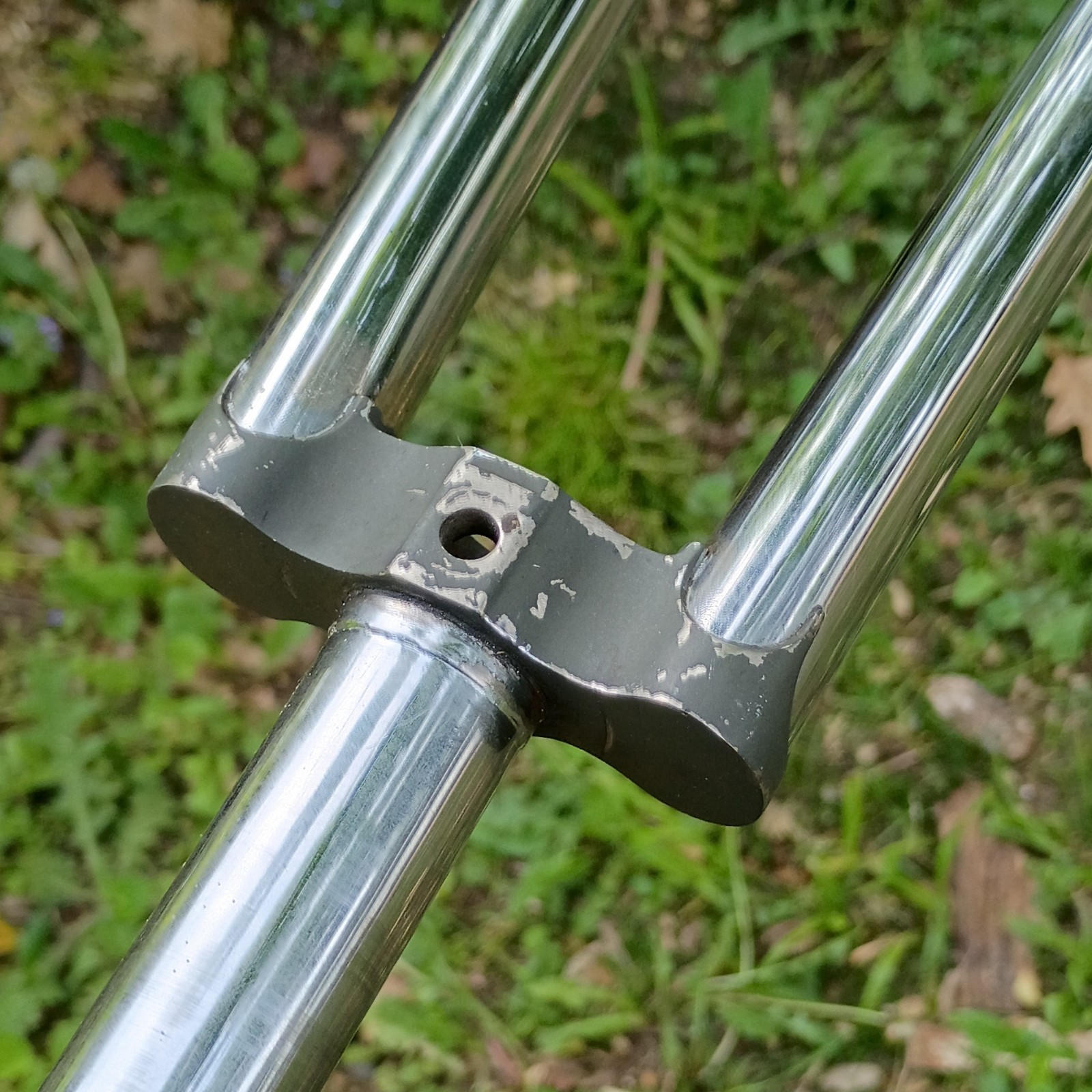 Rigid Steel Road Bike Fork 1″ Threaded. Chrome plated 640g 502mm steerer