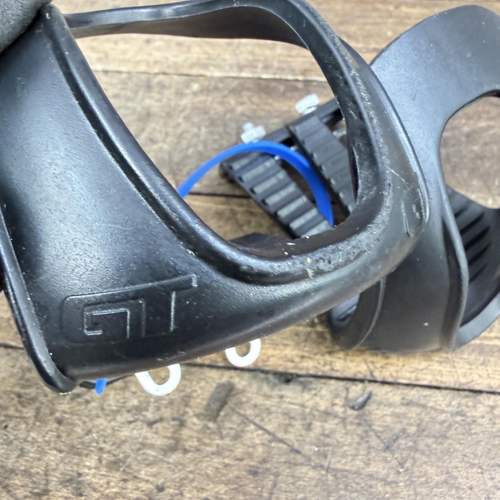 Vintage GT Toe Clips Black 90s MTB Plastic Pair Bike Pedal 85g Cycling