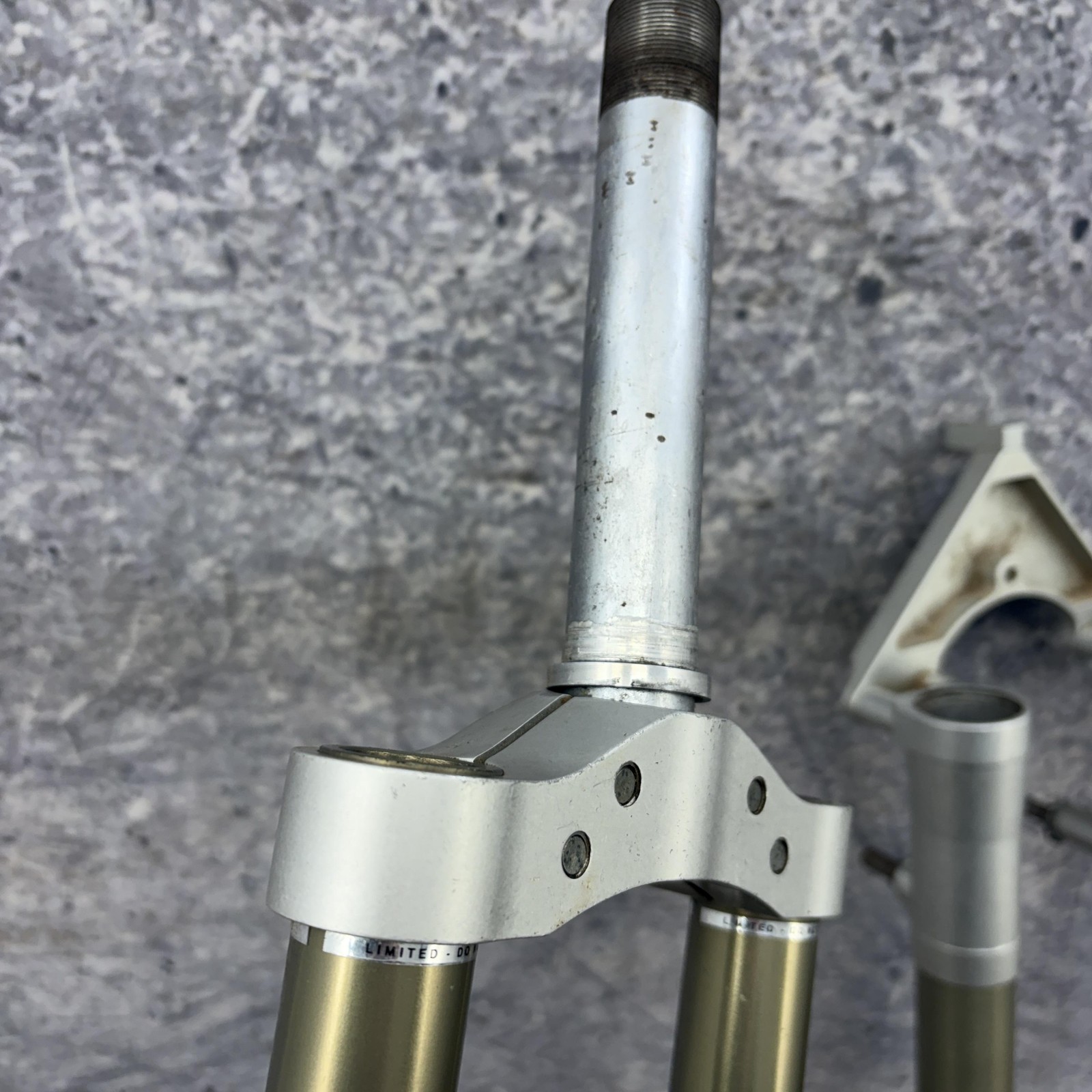 Vintage Tange Switchblades Suspension Fork PARTS 1in Threaded Stanchion Crown 26