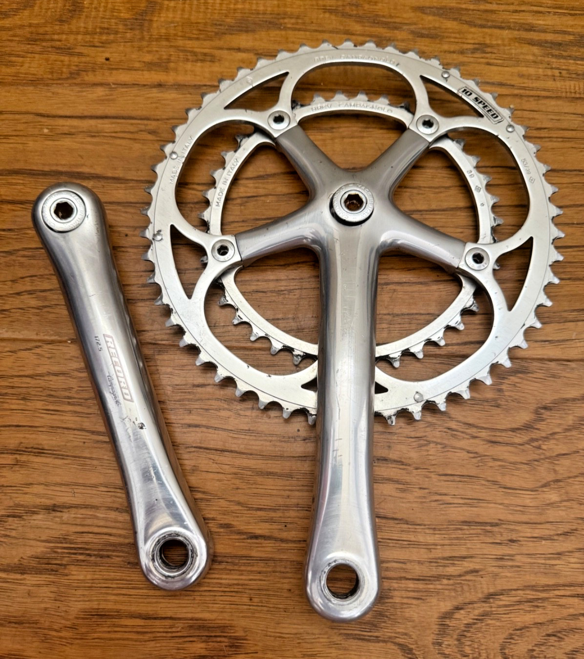 CAMPAGNOLO RECORD 10 SPEED ROAD BICYCLE 172.5 MM 53/39 TOOTH CRANK SET w/ BB ITL