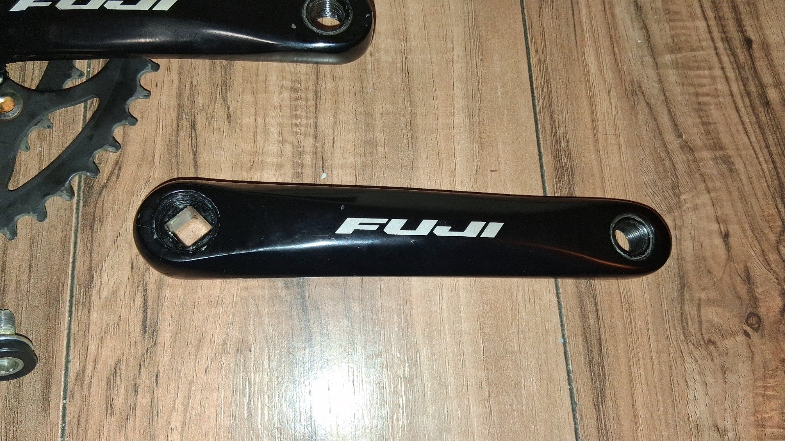 Fuji Roubaix 3.0 LE Crank Set Crankset for Road Bike Bicycle