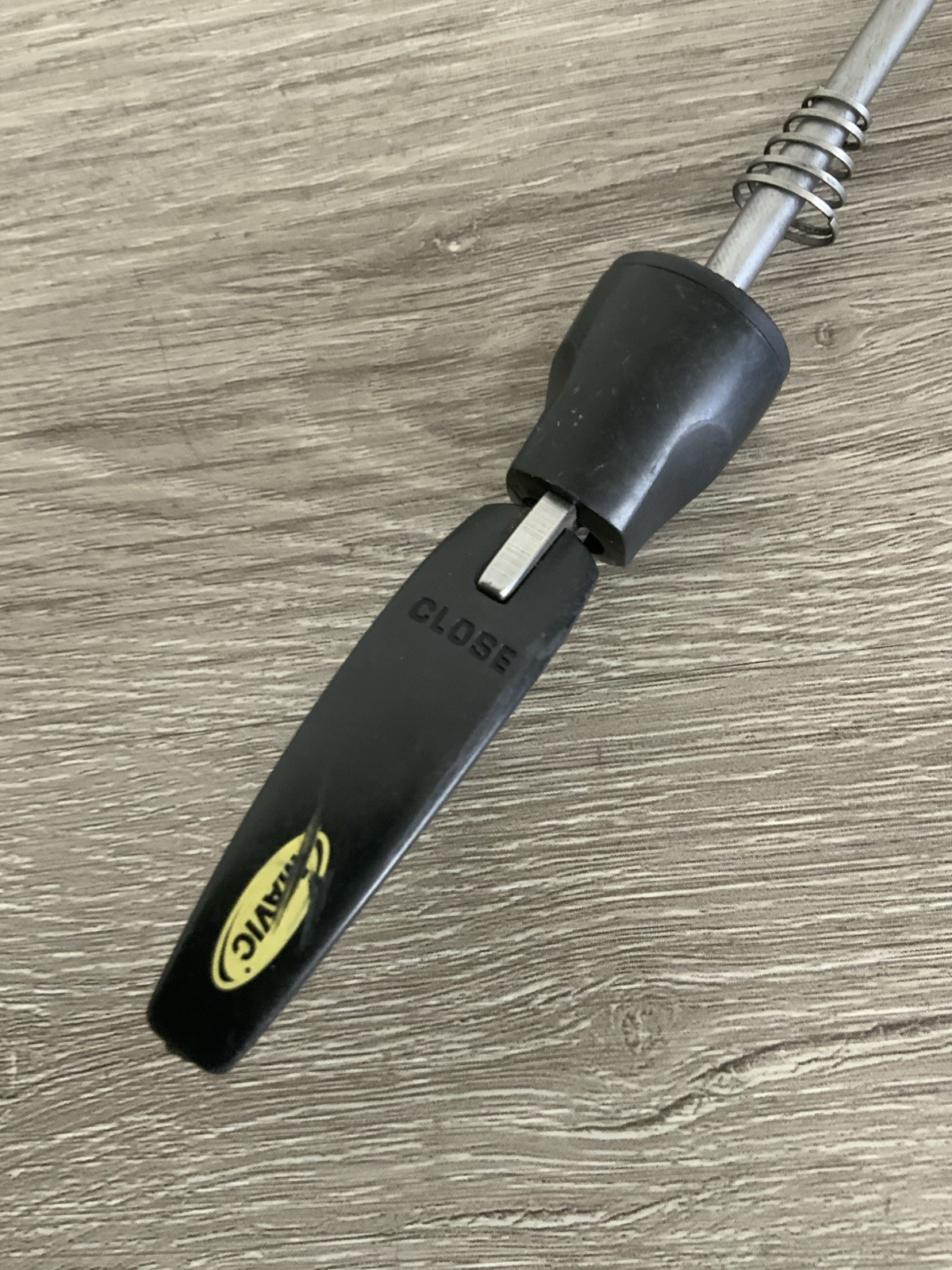 MAVIC KSYRIUM QUICK RELEASE SKEWER 100 MM SPACING FRONT ONLY 54 GRAMS