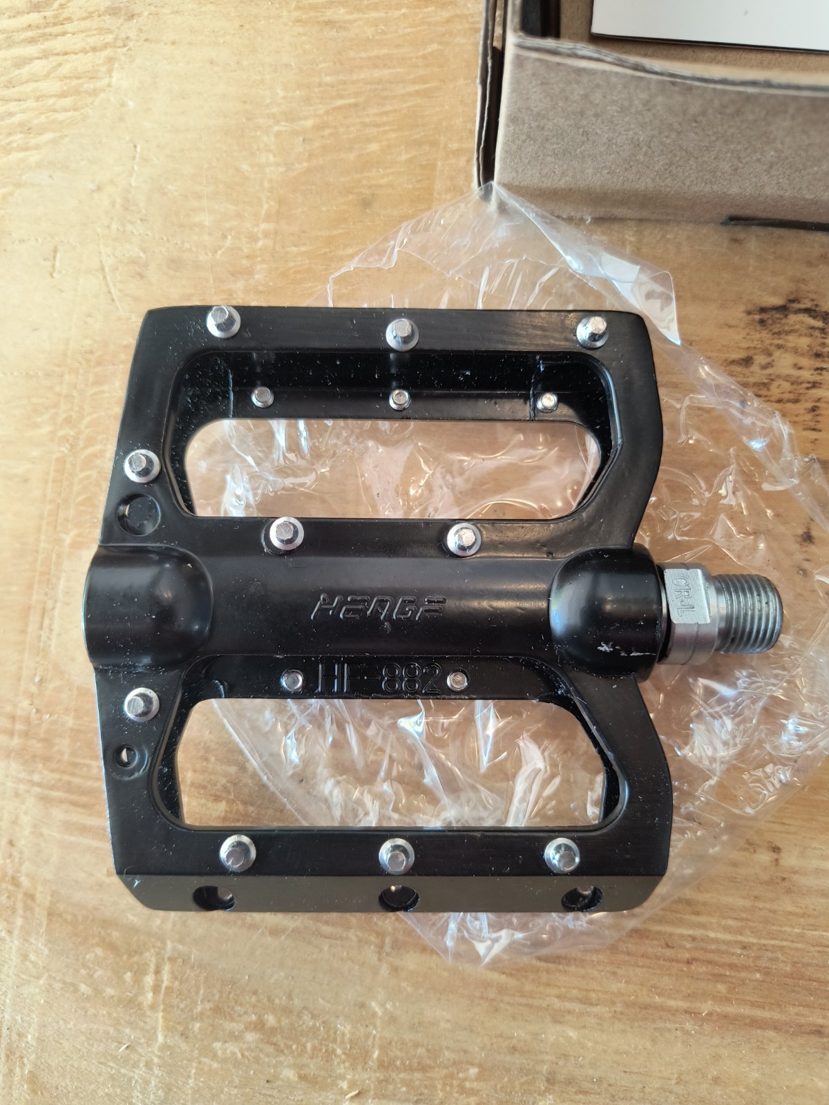 Open Box Himiway Bike Pedals 9/16″ Black With Stub Grips For Urban Commute Bike