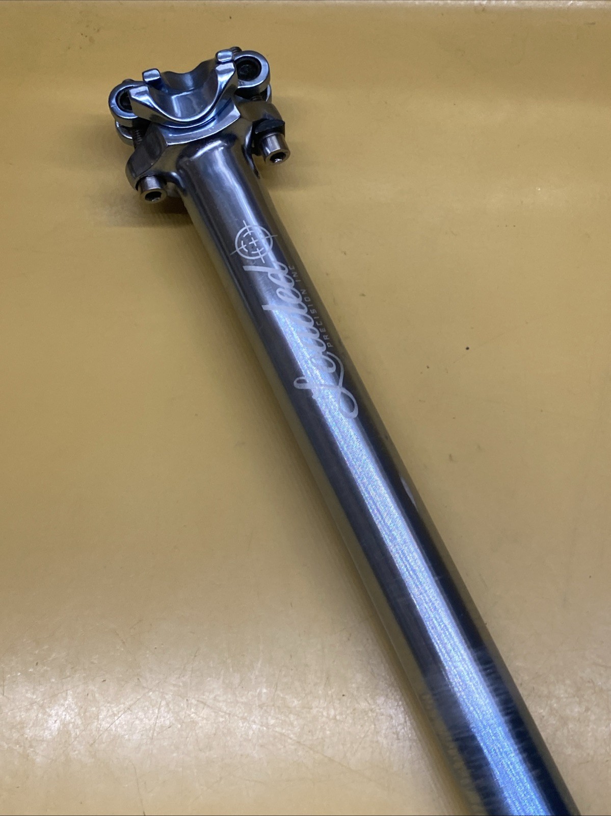 Light Blue(Faded) Silver Loaded Precision Aluminum 27.2 x 400m Straight Seatpost
