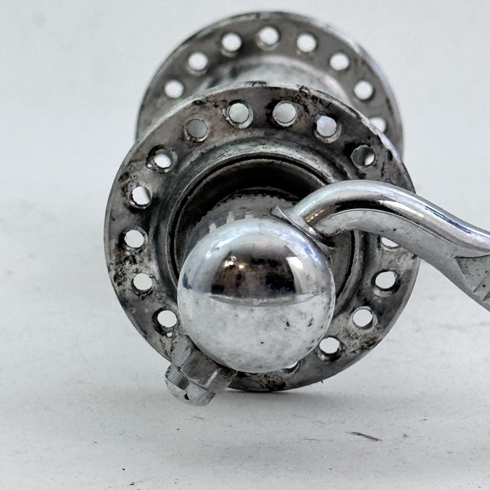 Vintage Atom Front Hub 36 Hole 96 mm 36h 1981 81 Simplex Skewer QR Road Bike A03