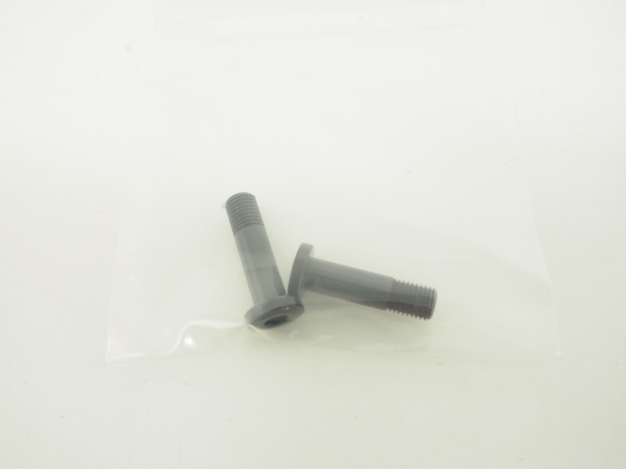 New! Rocky Mountain Dropout Pivot Bolt Kit #1814055 For Mountain Bike