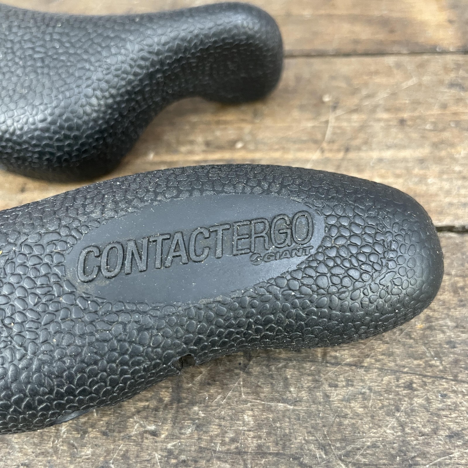 Giant Contact Ergo Bar Ends Black Plastic Ergonomic 4.5in Pair MTB Flat Bar Bike