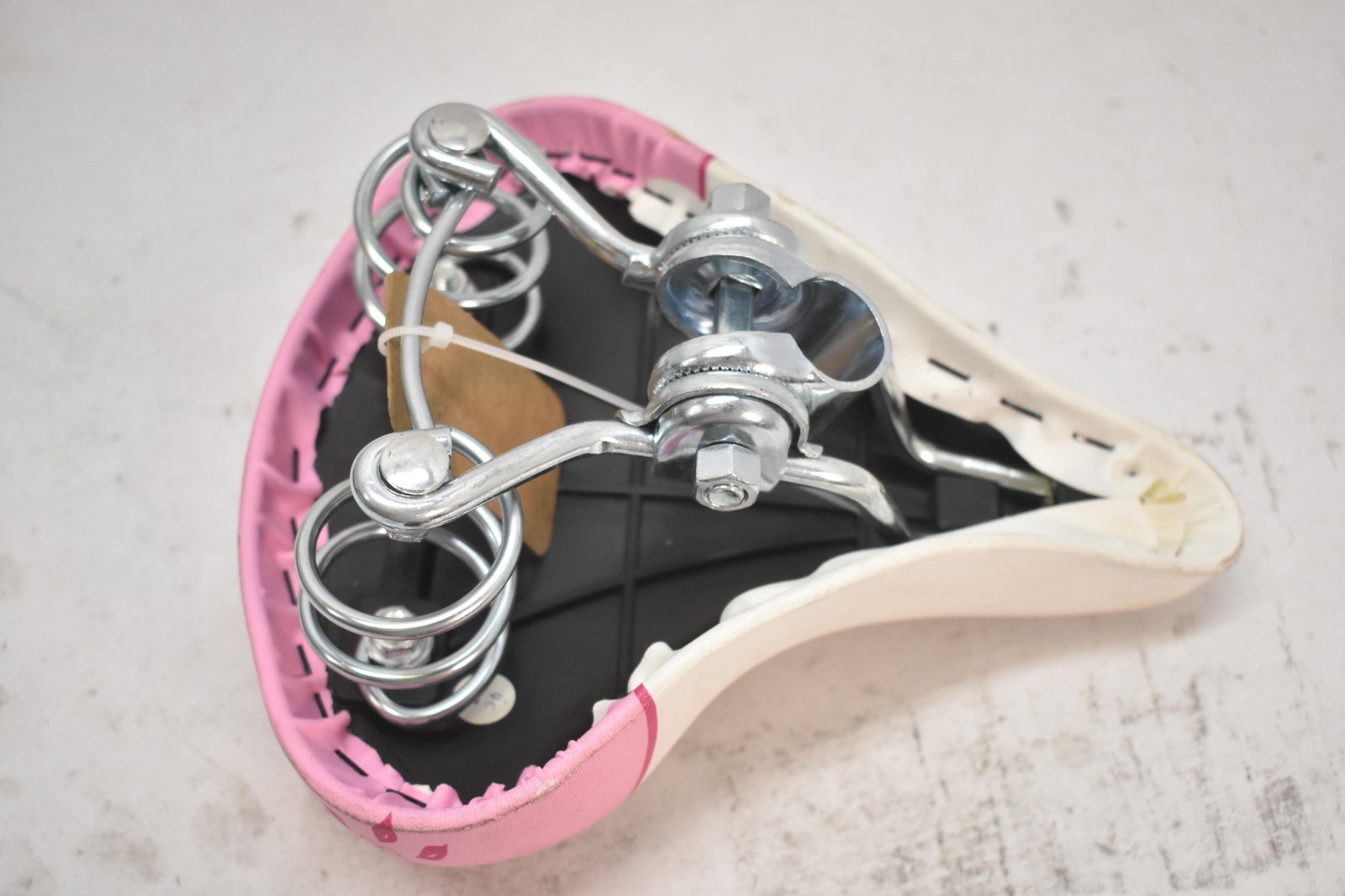 CICINA Kids Comfort Bicycle Saddle Seat Spring Suspension Flowers Girls Pink