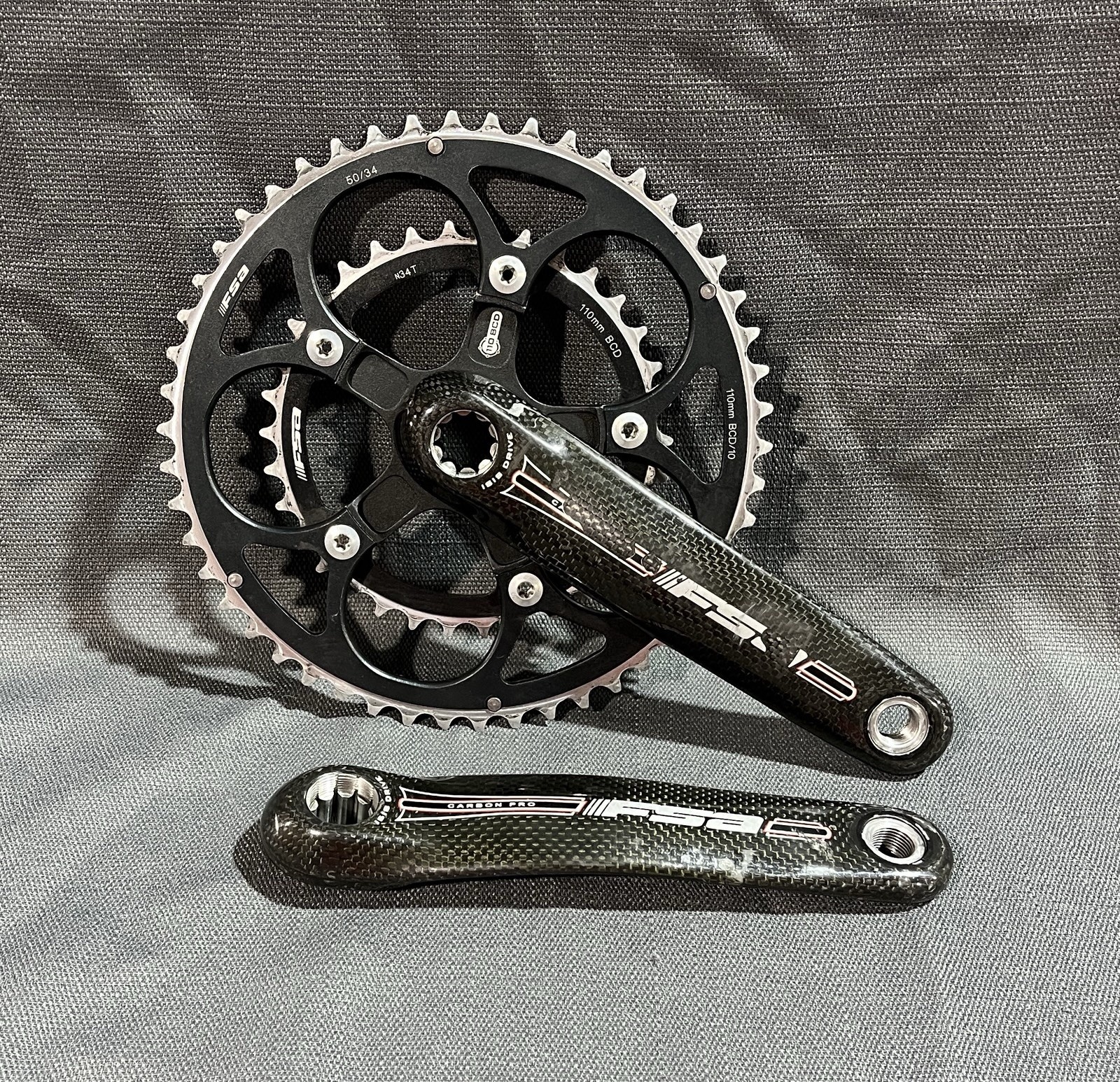 FSA Carbon Pro Compact Crankset 172.5mm 50/34T 5-Bolt 110BCD ISIS Road Bike