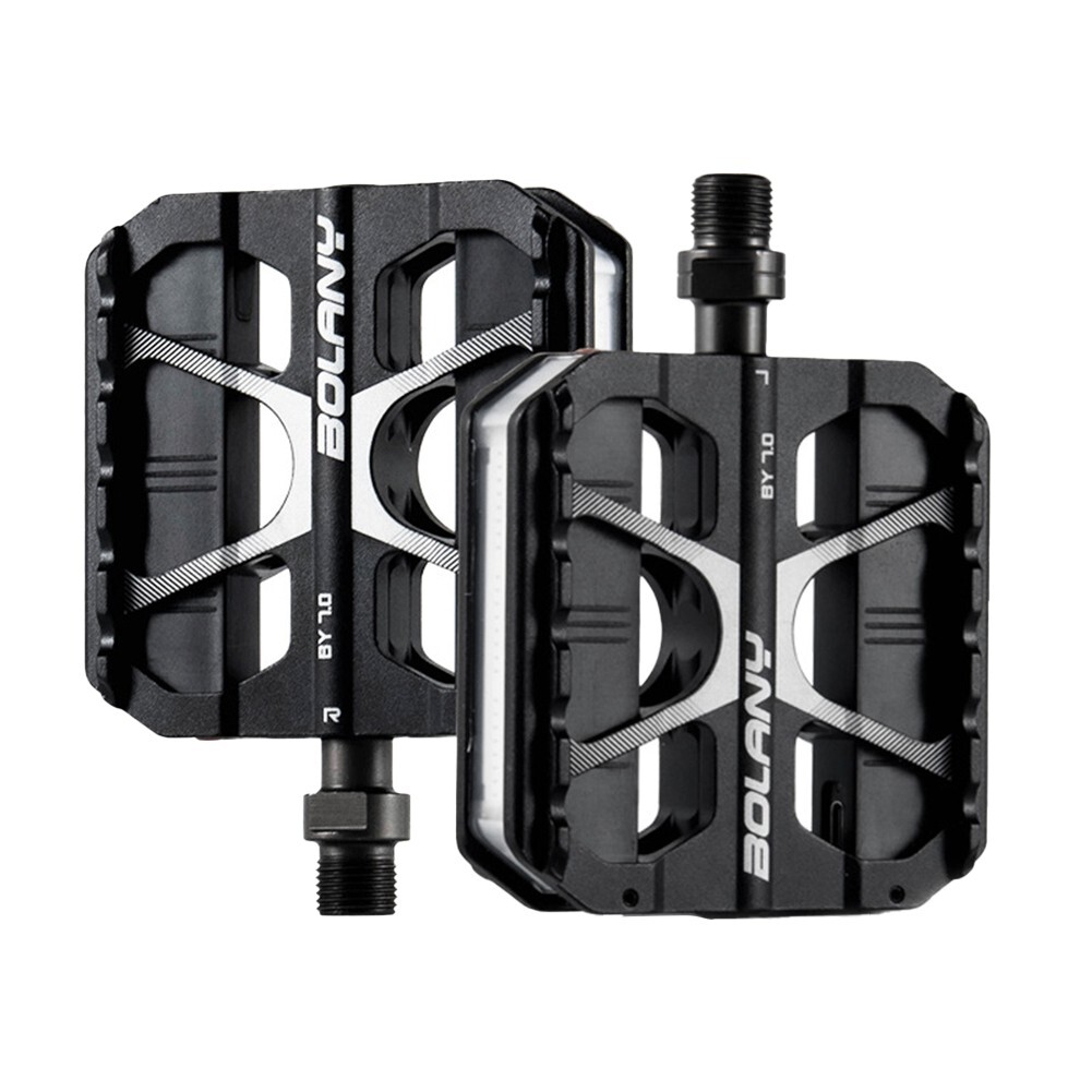 Bright And Eye Catching Type C Bearing Pedals For Night Cycling Useful