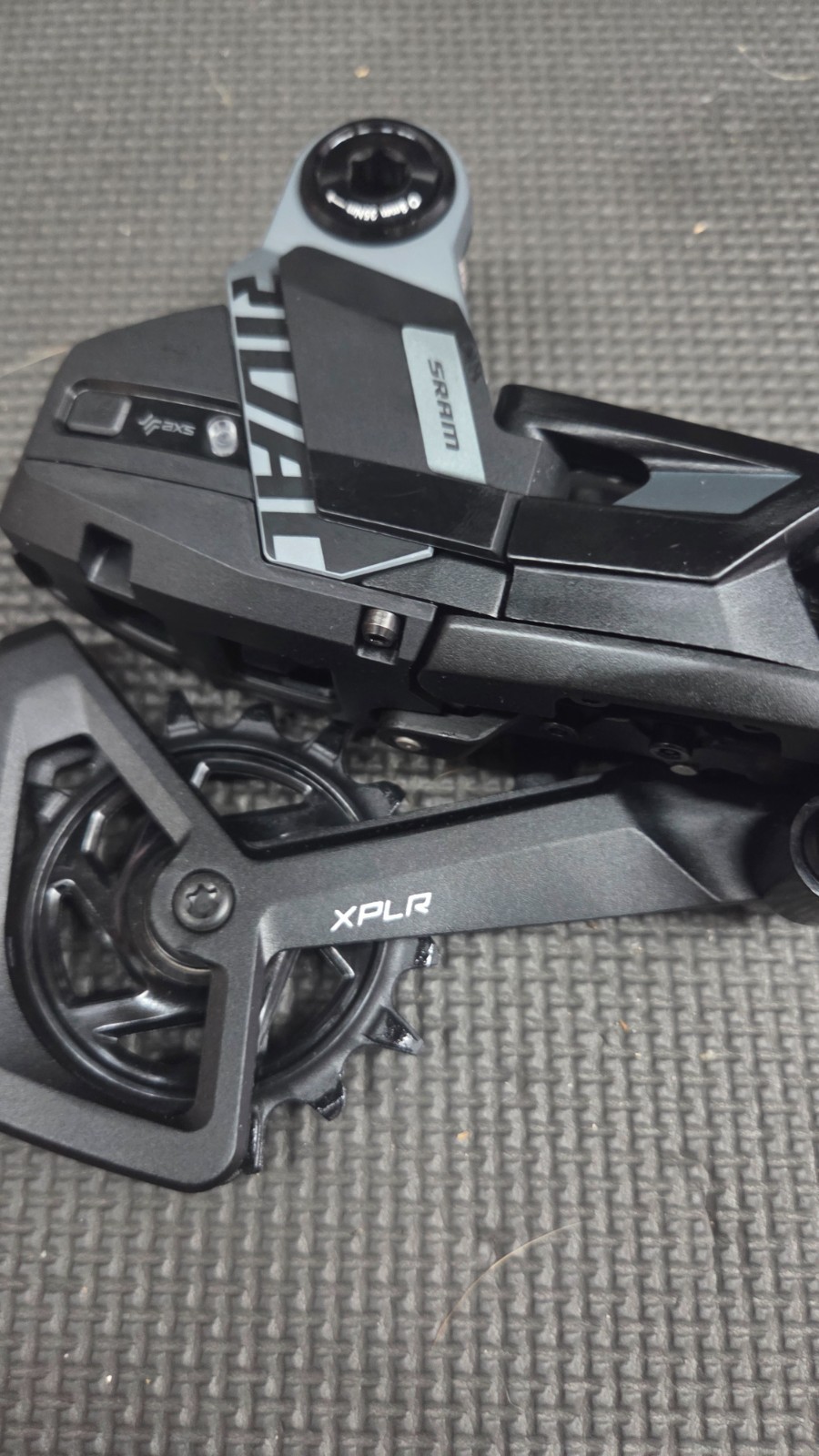 SRAM Rival XPLR AXS Wireless 13-Speed Rear Derailleur – Hangerless UDH, Max 46t