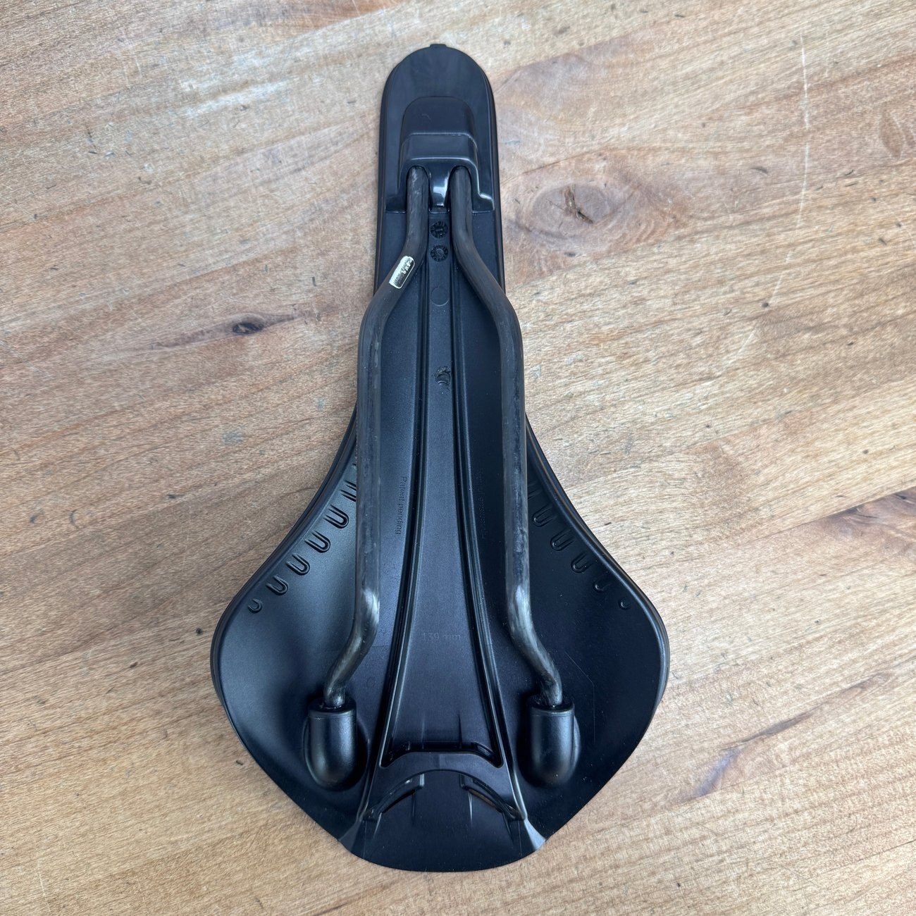 Low Mile! Fizik Antares R1 Versus Evo 139mm 7x9mm Carbon Rails Bike Saddle 172g