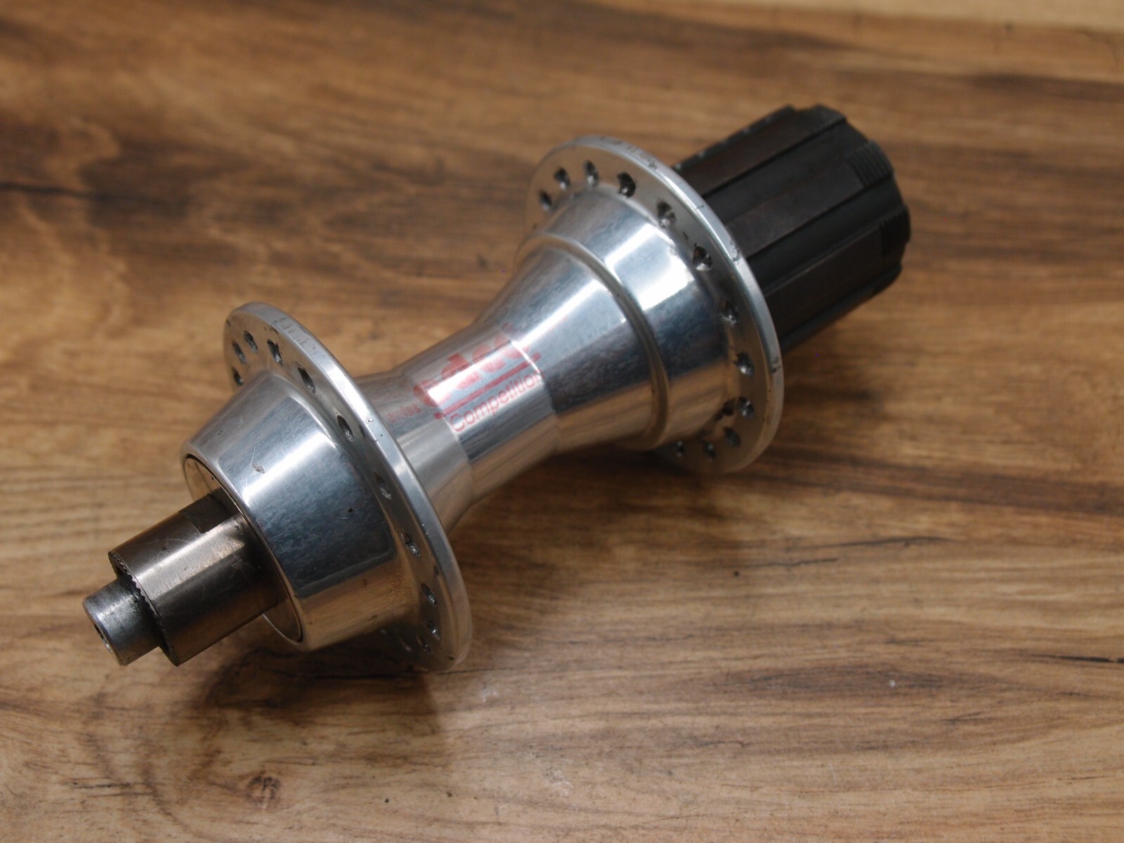 1990’s road bike rear hub EDCO Competition made in Switzerland 130 mm