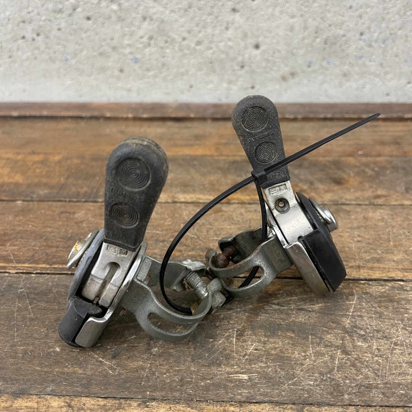 Vintage Shimano EM Thumb Shifters Left Lot 80s MTB Mountain Bike Friction Shift