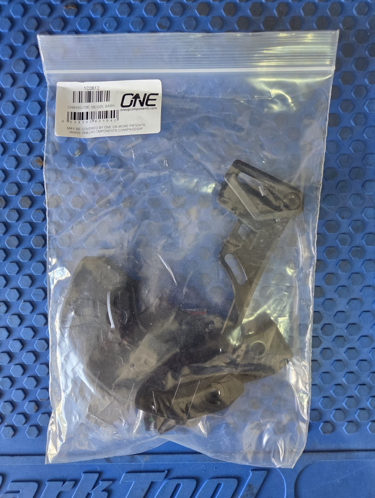 OneUp Components ISCG05 Chainguide & Bash Guard Kit Black w/ Hardware 1C0612