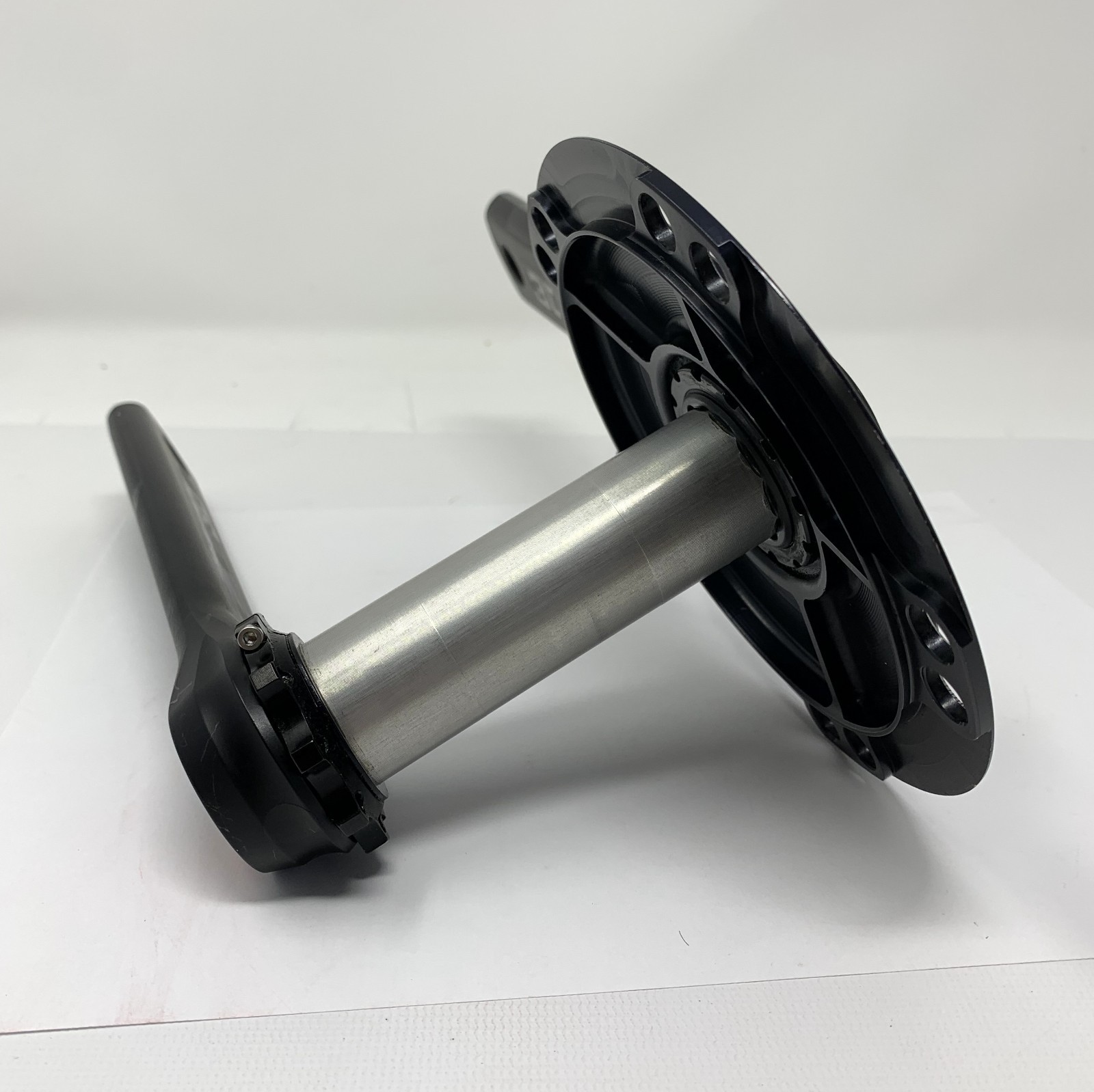 ROTOR Flow 3D+ 172.5mm Crankset (no rings) – 30mm Spindle
