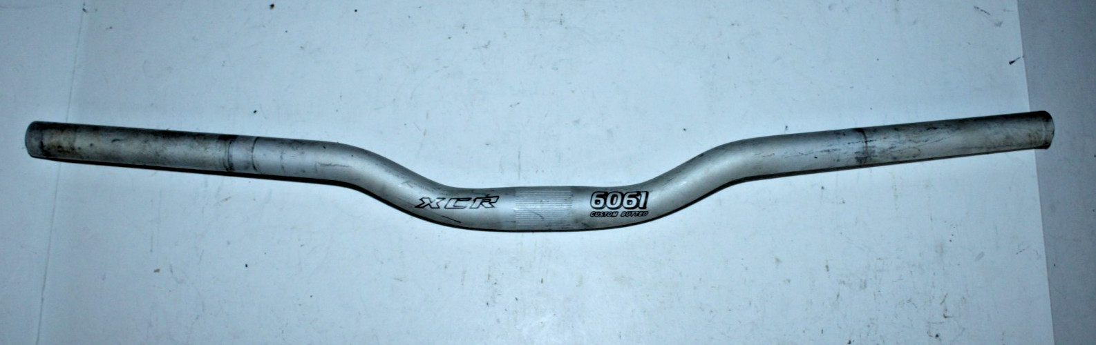 XCR MTB Handlebar 22.2/25.4mm 62cm 1.5″ Riser Bar Silver Comfort Hybrid Commuter