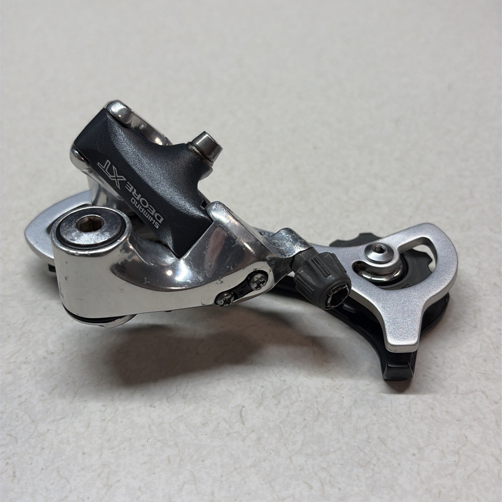 Shimano Deore XT RD-M737 Rear Derailleur 8-Speed Long Cage MTB SIS Japan