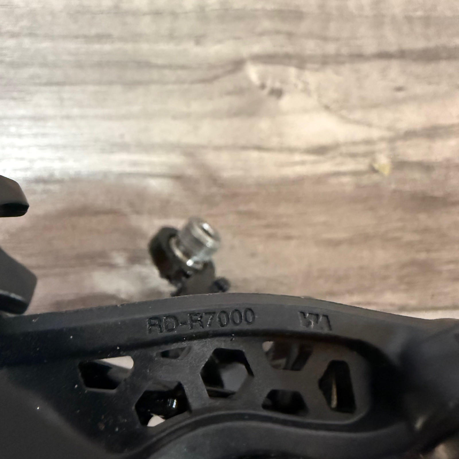 Shimano 105 RD-R7000 GS  Medium Cage 11 Speed Rear Derailleur SUPER CLEAN