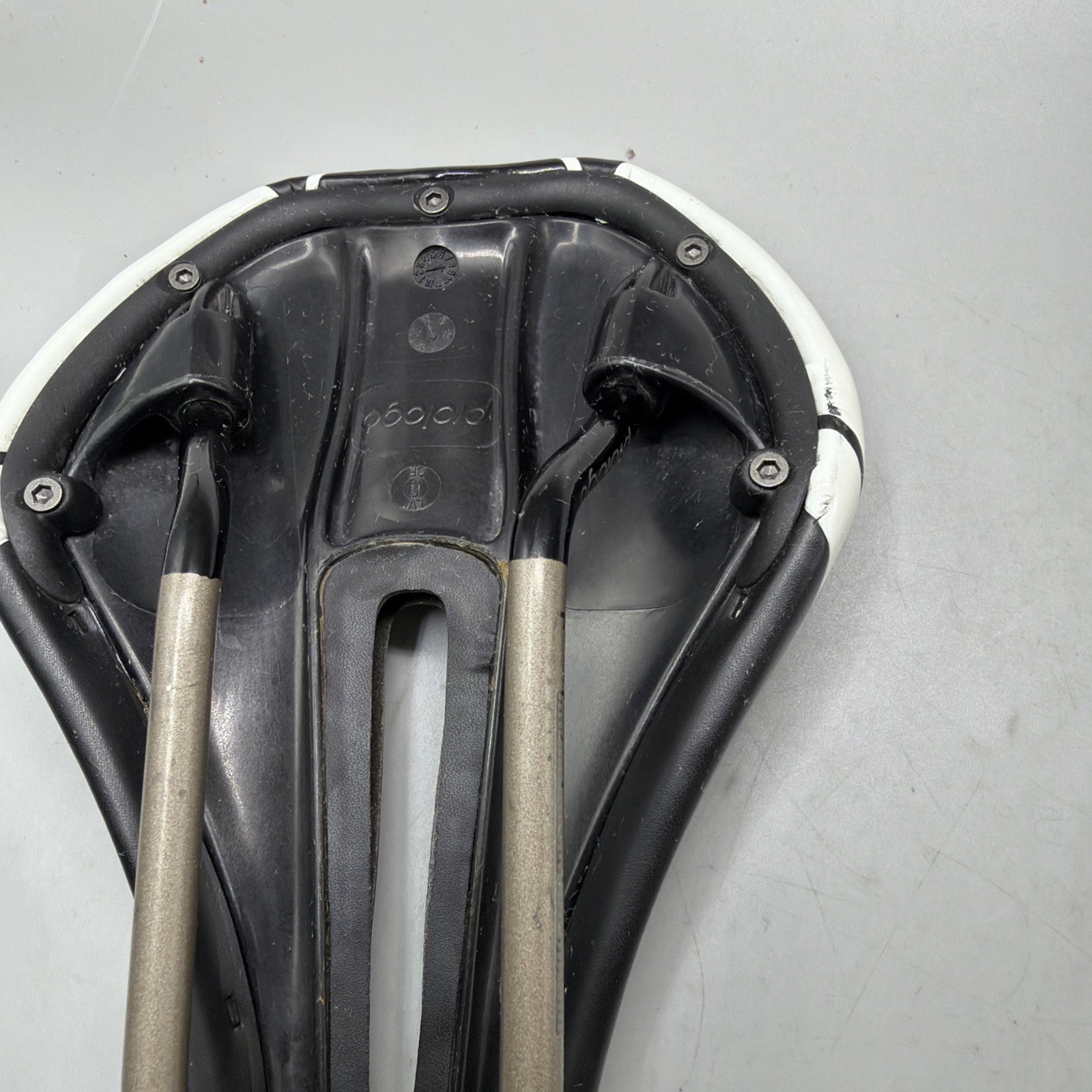 Prologo Zero Pass Gel Bicycle Saddle Pro Ti 1.4