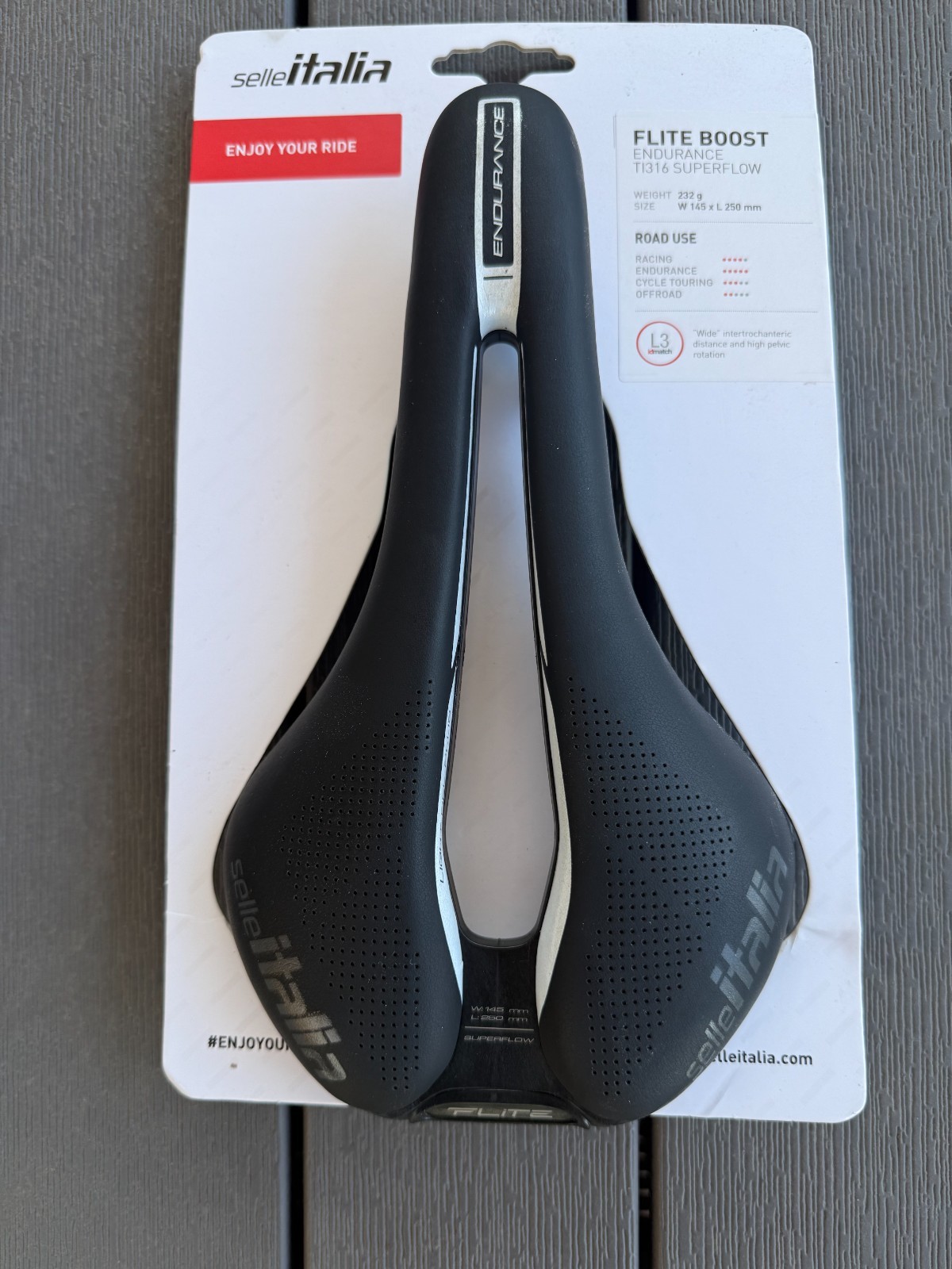 Road Bike Saddle – Selle Italia Flight Boost Endurance Ti316 Super flow