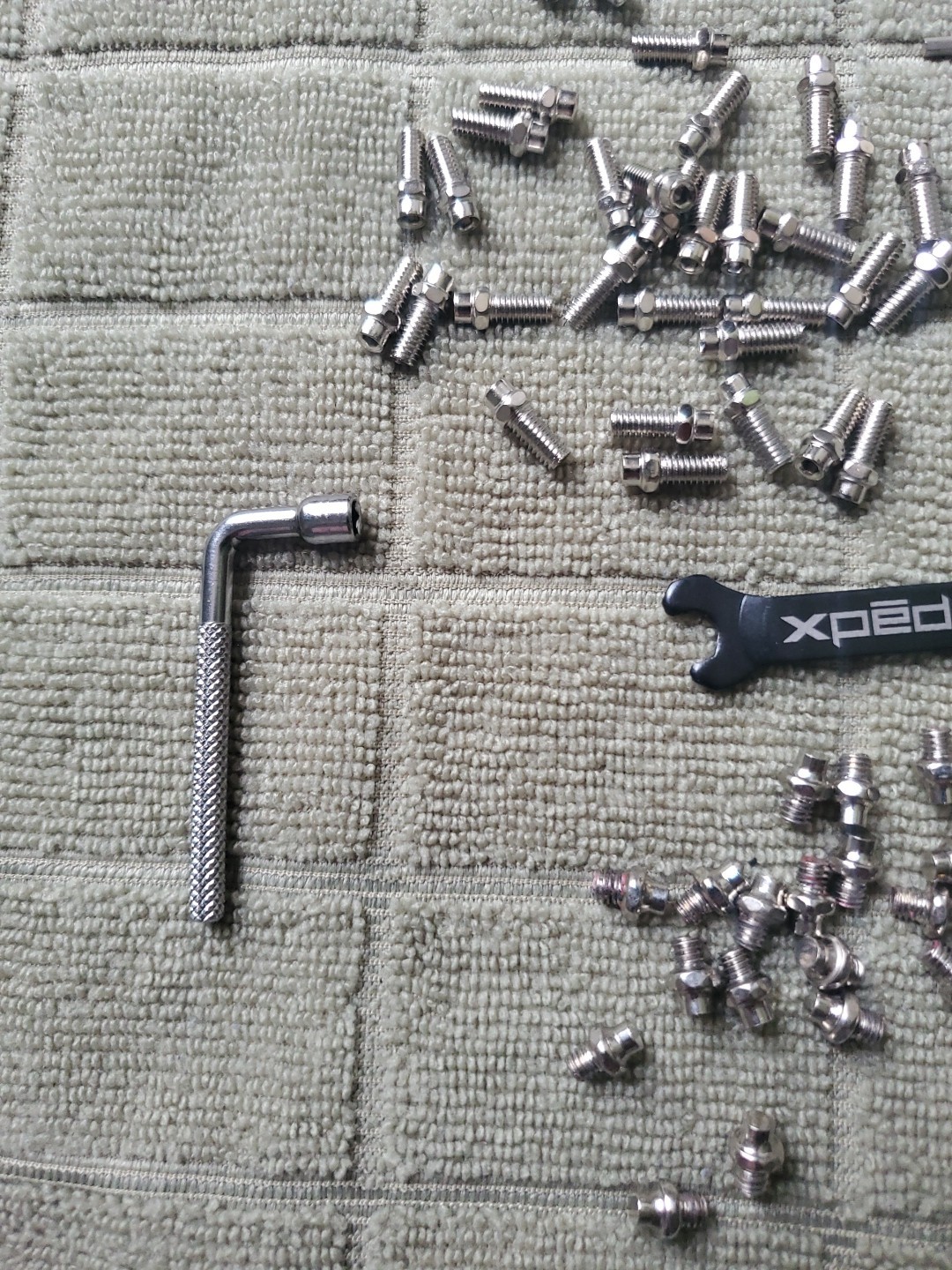 Mixed Lot Of brand New Bicycle Pedal Pins With Tools