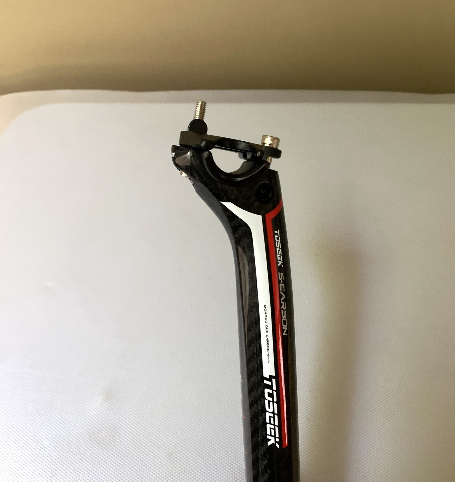 Brand New Toseek Carbon Fiber Road Bike Seatpost 31.6 Dia x 350 L mm
