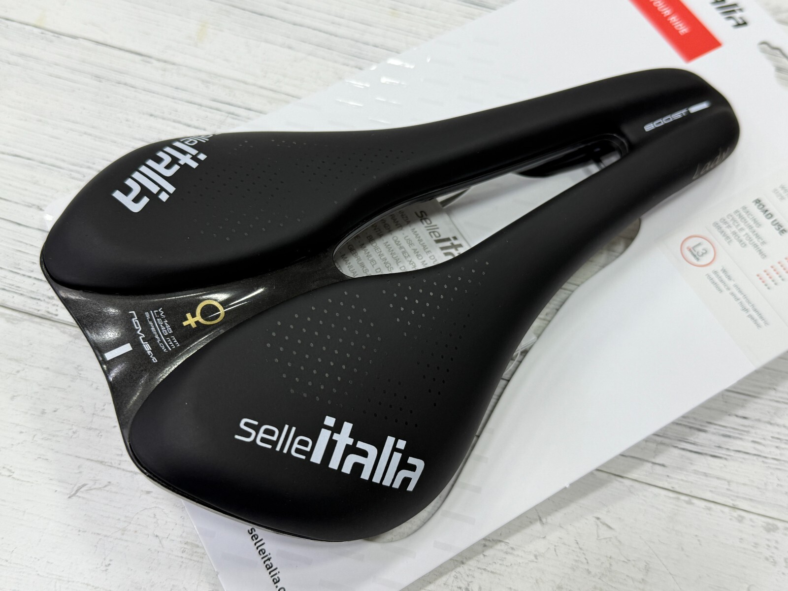 Selle Italia Novus Boost Evo Lady TM Superflow Manganese L3 (145 x 245mm) Saddle