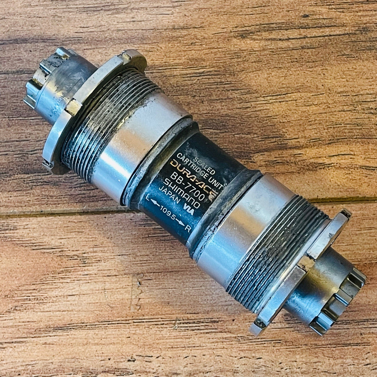 Shimano Dura-Ace BB-7700 Octalink V1 Bottom Bracket 68 x 109.5 English
