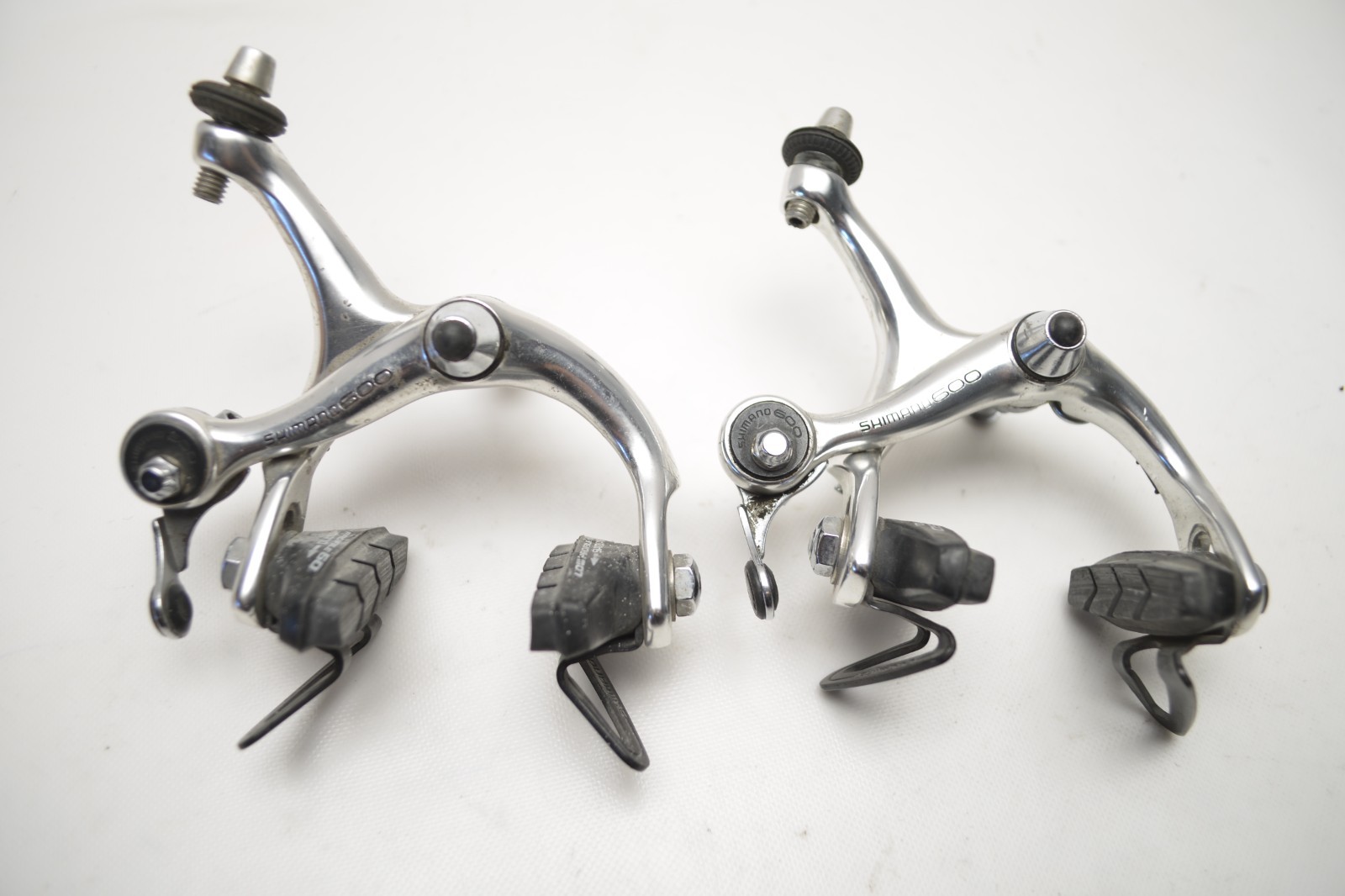 SHIMANO 600EX BR-6208 BICYCLE QR RECESSED SIDEPULL BRAKE SET 52 MM CENTER
