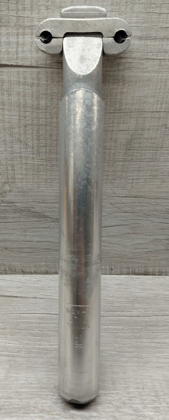 Vintage Sakae SR 1- Bolt Alloy Seatpost 27.2 mm Silver Road , Touring Bike