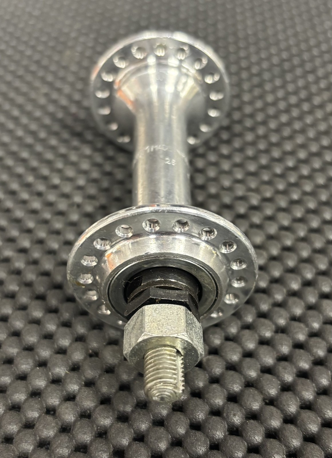 NOS Maillard Atom Front Hub 36 hole – Moyeux-Hubs-Cubos