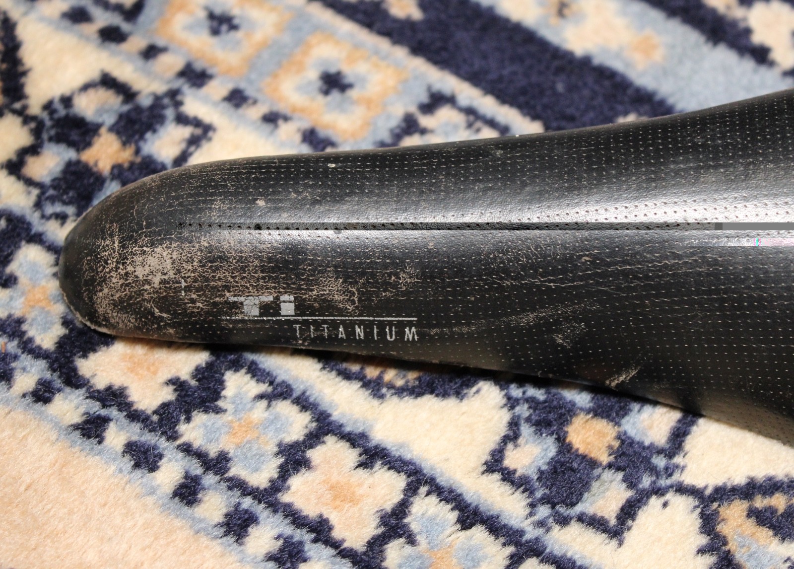 Vintage – Velo Titanium Ti Rail Bike Saddle – Needs recovering – Marin MTB