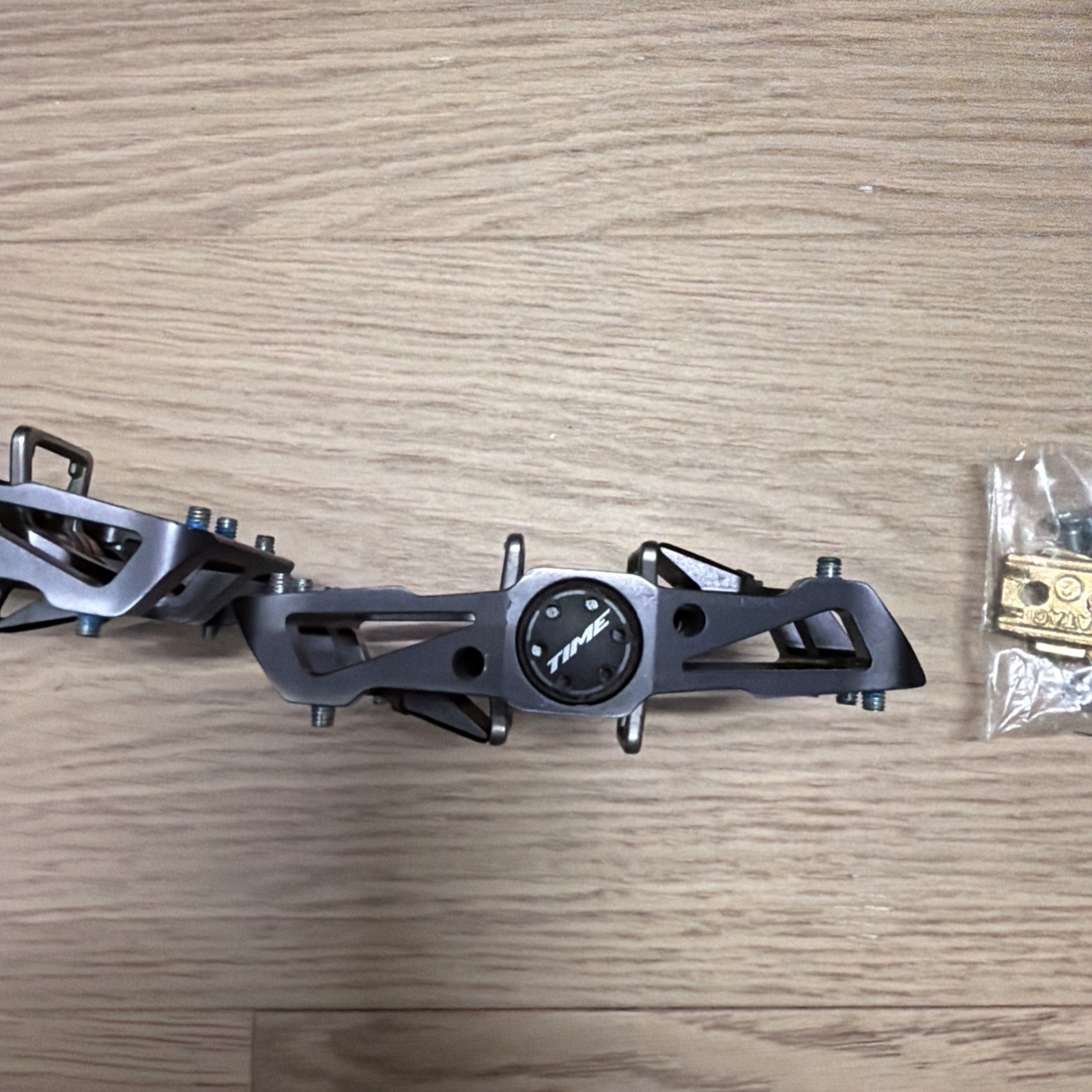 TIME Xysto A1 Aluminum Pedals with Steel Spindle, Dual-Sided Clipless,