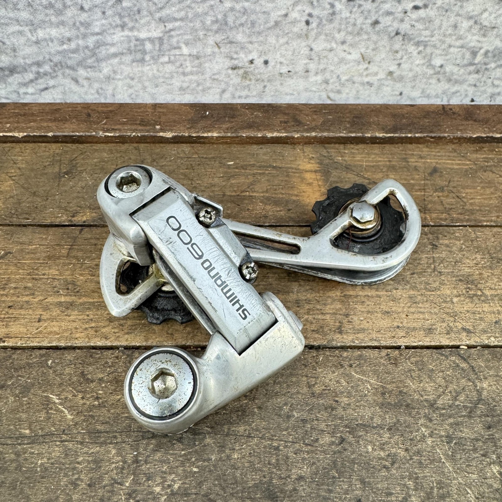 Vintage Shimano 600 Rear Derailleur RD-6207 LONG Cage Silver Road Japan 225g