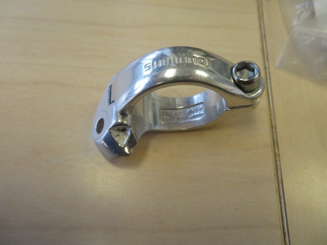 Shimano SM-AD11 Clamp Band Assembly / Derailleur Hanger 31.8mm (1¼”) Dia