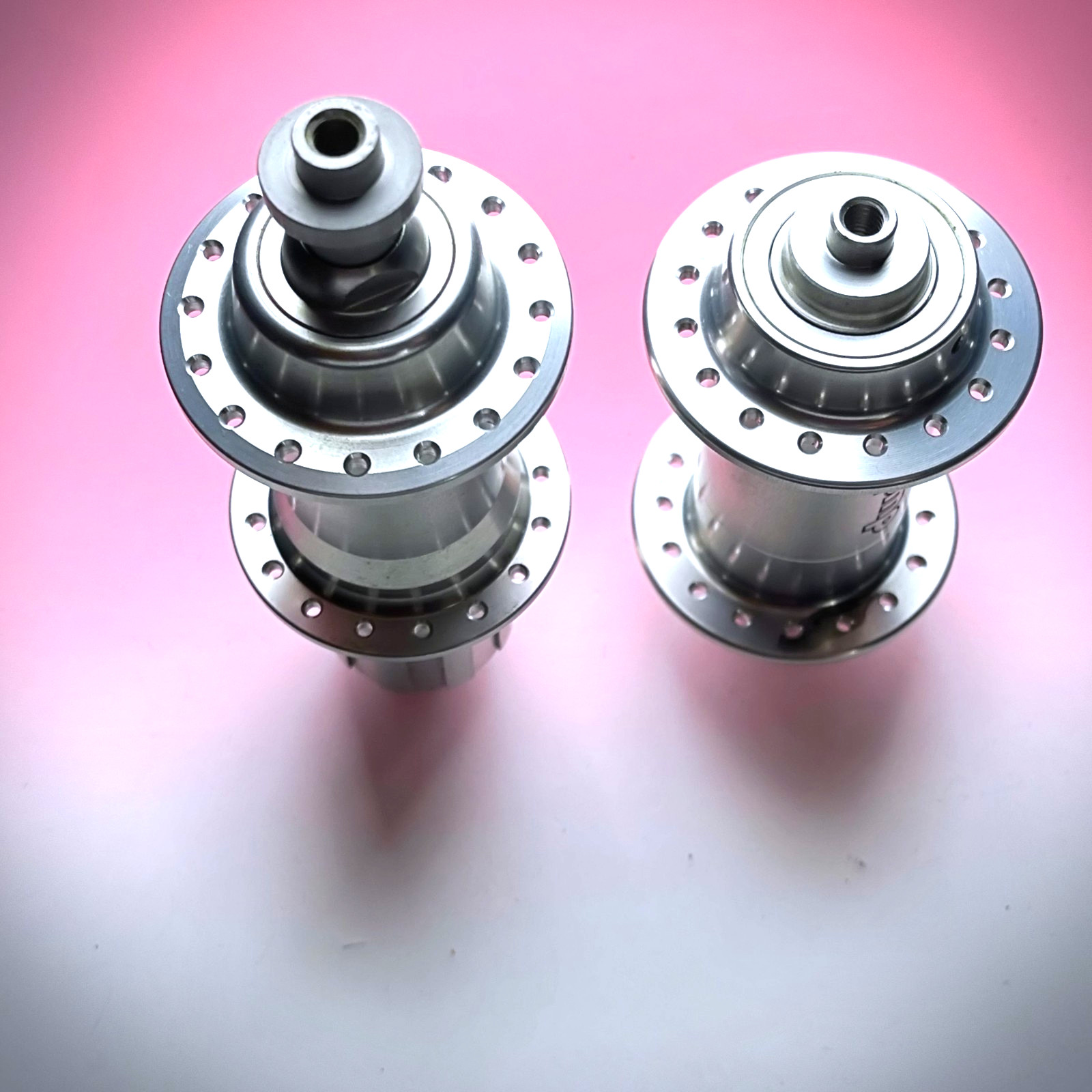 PMP HUB SET 32 h NOS NEW NEW SHIMANO 10s MTB with 12t lockring