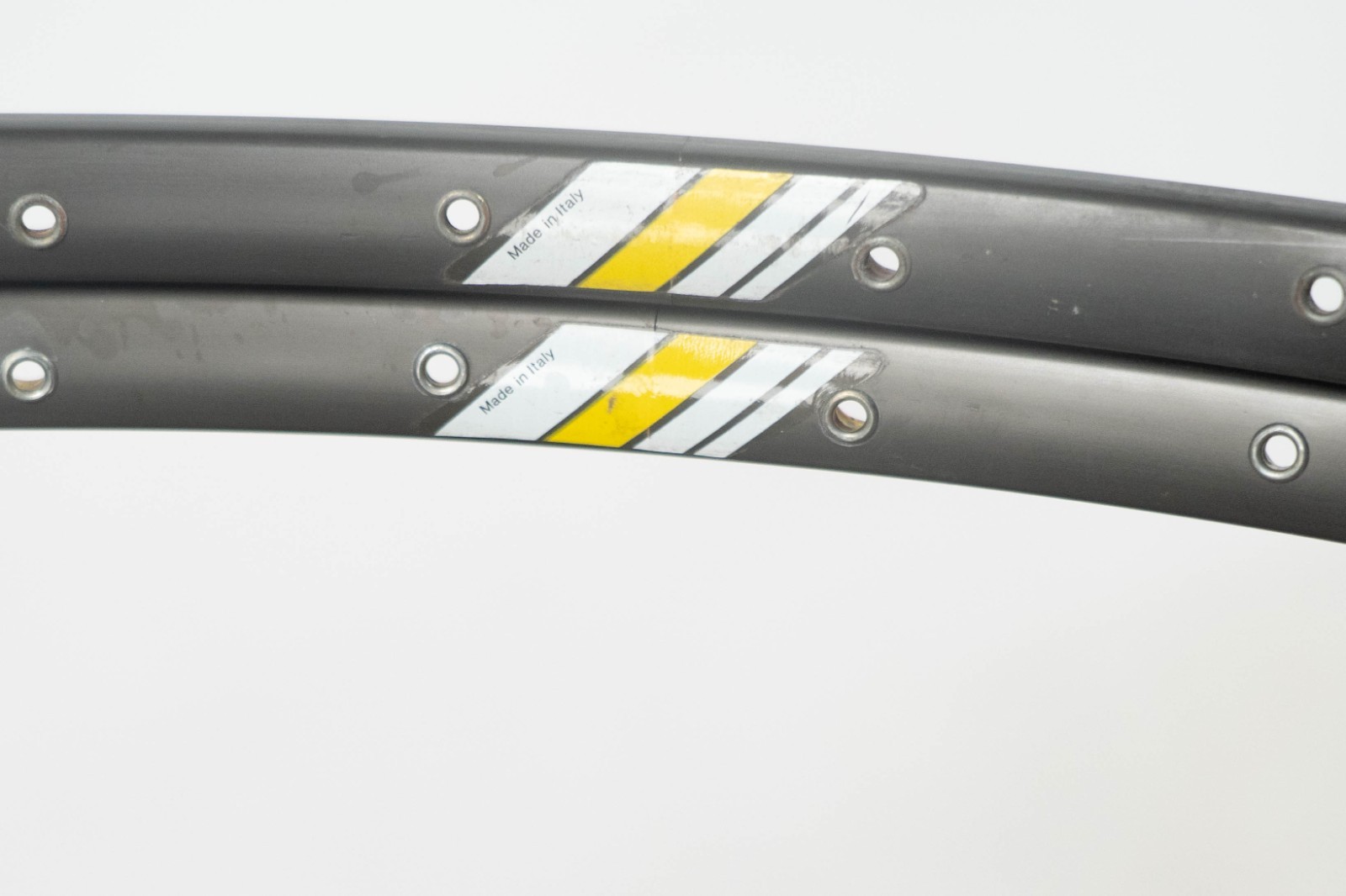 NOS CAMPAGNOLO OMEGA STRADA HARDOX XL TUBULAR RIMS 28″ 700c 36H VINTAGE ROAD