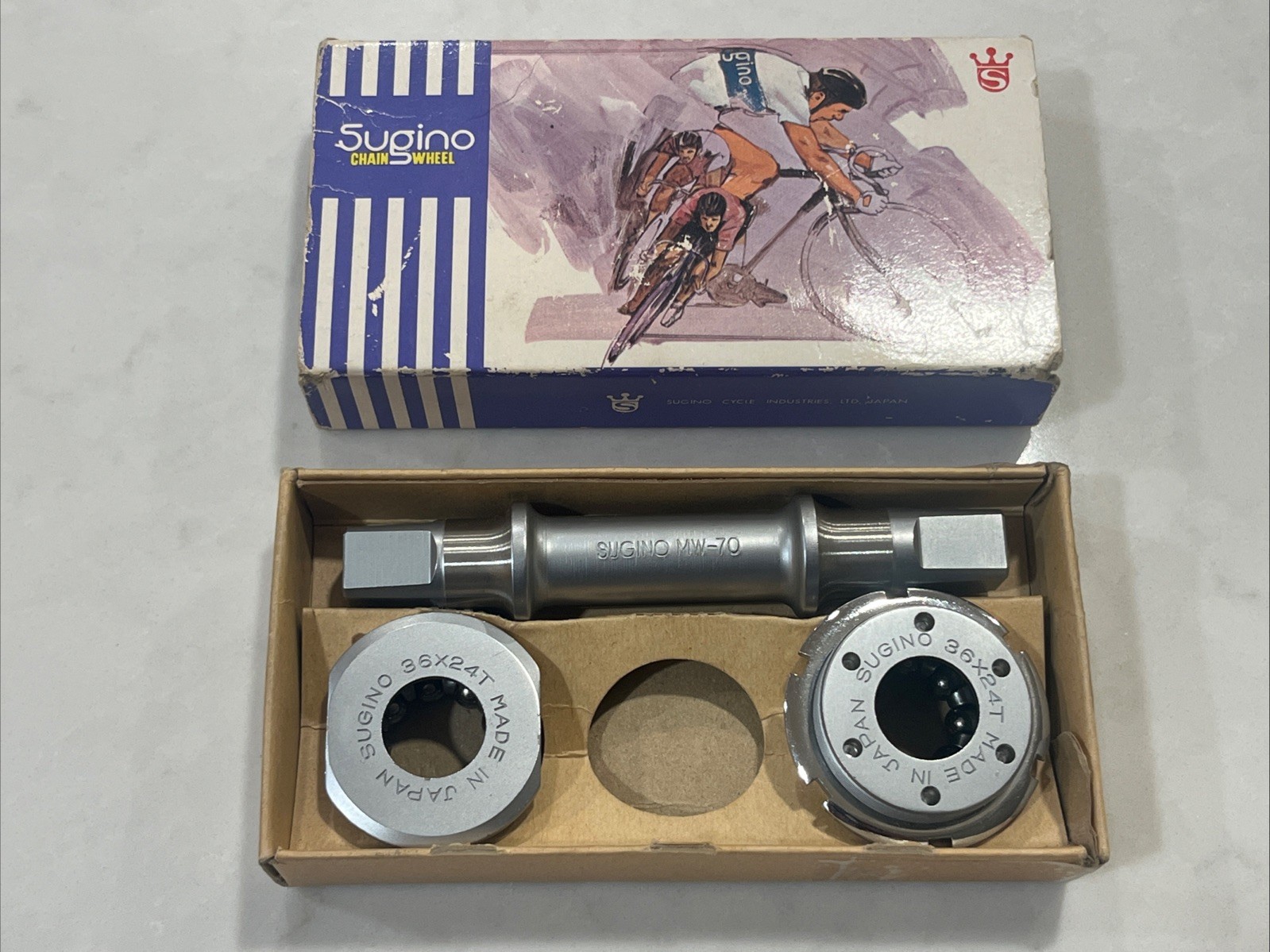 NOS Vintage Sugino MW-70 Bottom Bracket 115mm Spindle Italian Threaded BB 36x24T